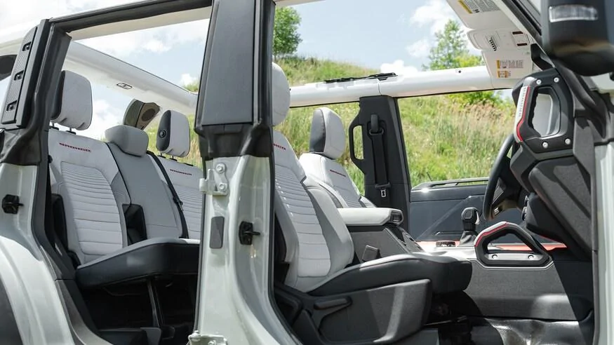 2021-Ford-Bronco-4-door-19.jpg