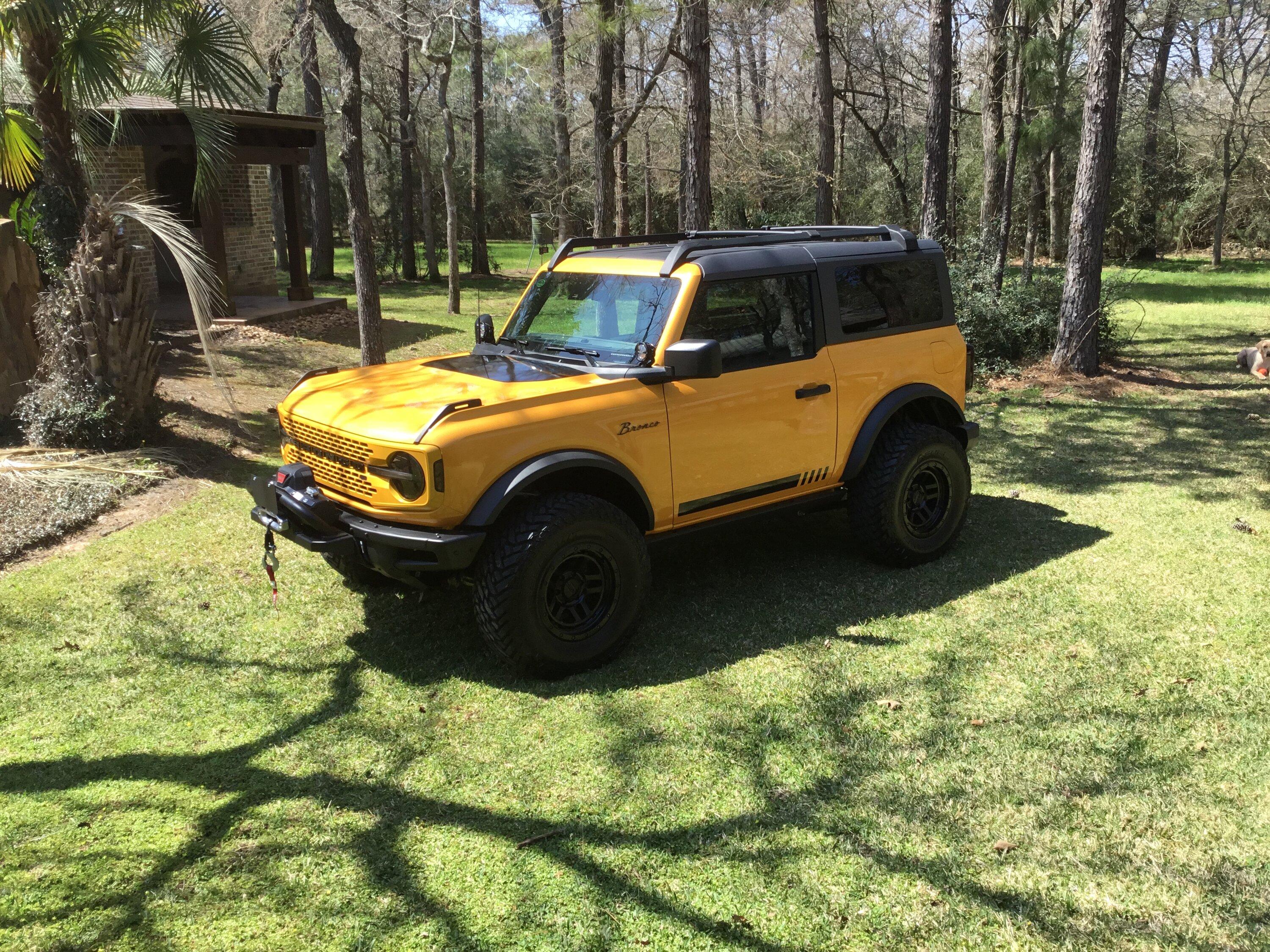 Ford Bronco Winch that fits modular bumper without an issue? IMG_0262