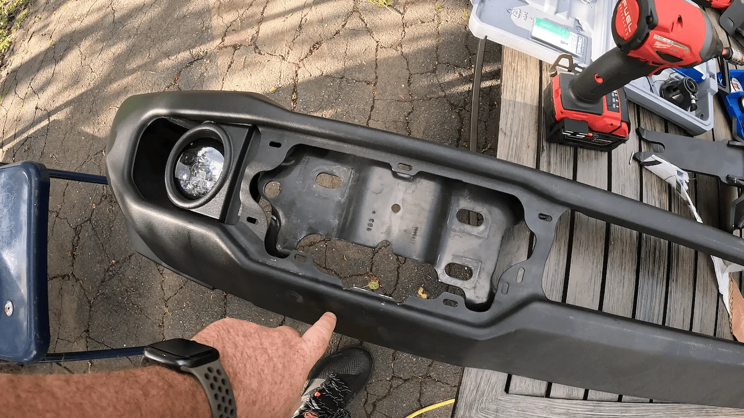 Ford Bronco Ford Performance WARN winch on capable bumper — Yes it's possible! 1697412098774