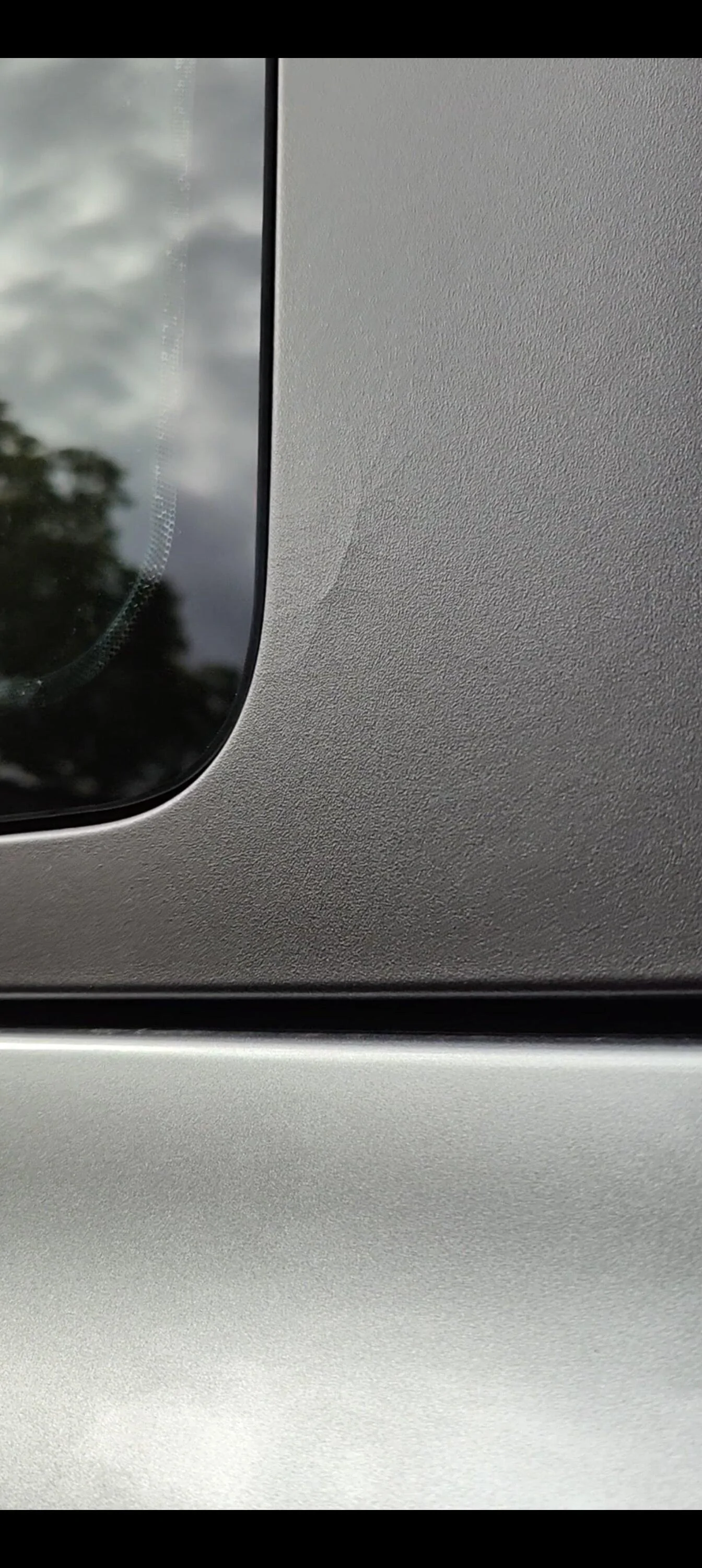 Ford Bronco Hard top rippled / cracking! Screenshot_2023-10-16-00-10-41-74_92460851df6f172a4592fca41cc2d2e6