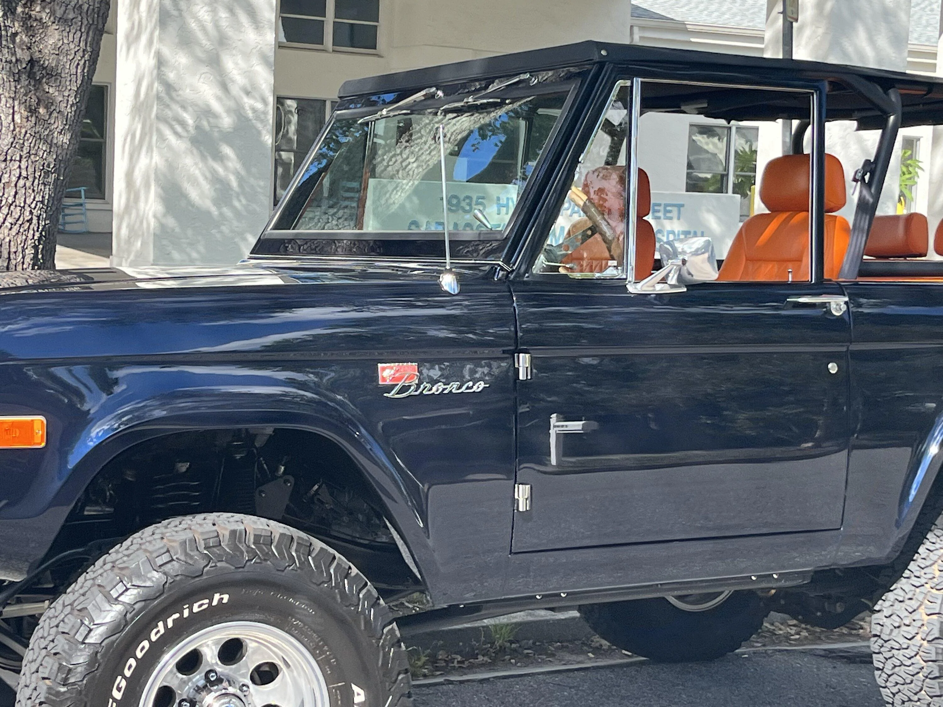 Ford Bronco Saw this classic Bronco today IMG_2827