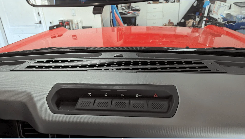 Ford Bronco What did you do TO / WITH your Bronco today? 👨🏻‍🔧🧰🚿🛠 1697492292609