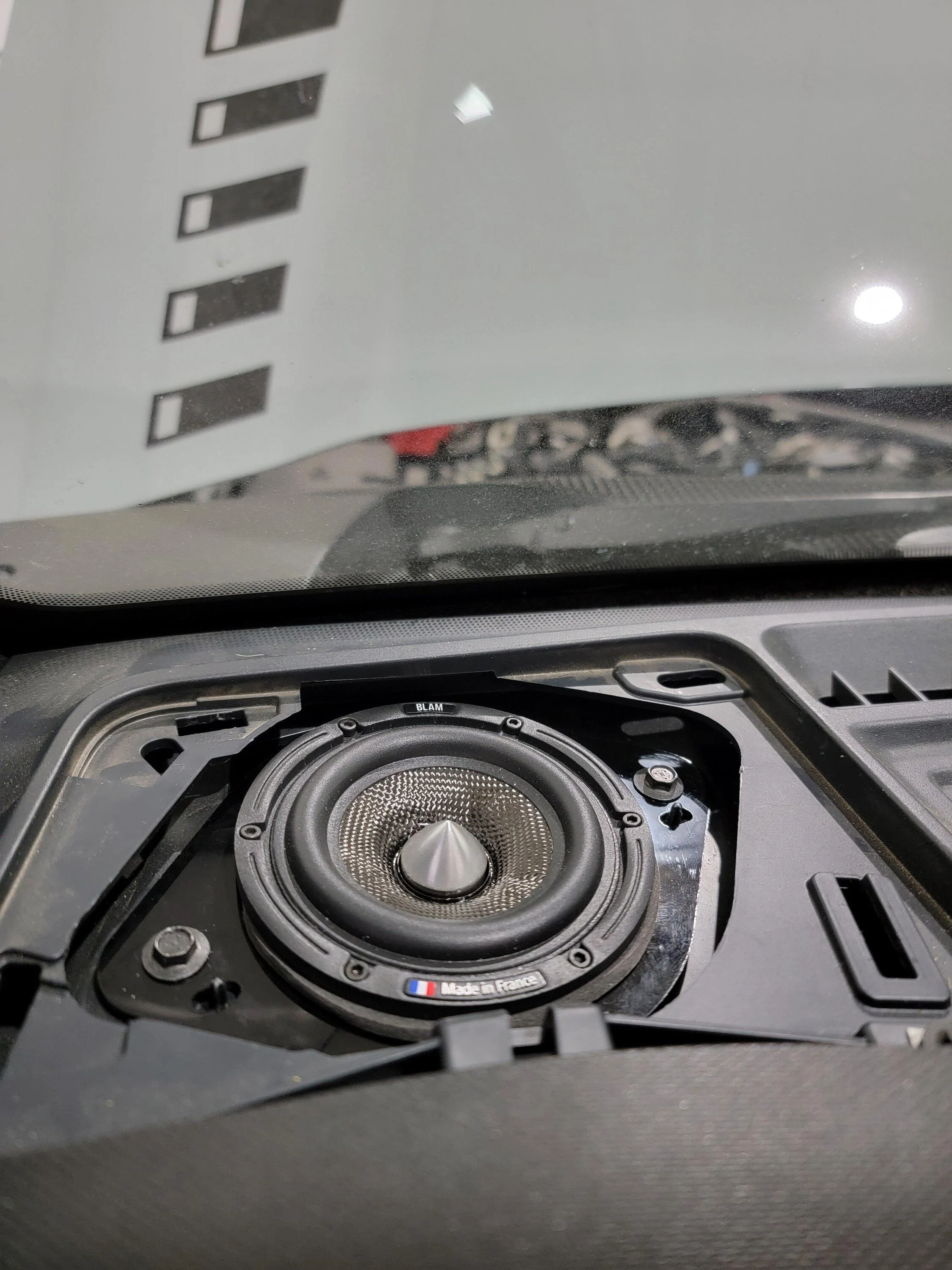 Ford Bronco No holds barred B&O audio upgrade: Blam, Helix, mObridge, SgS, JL, Resonix, MTI 20230517_195537