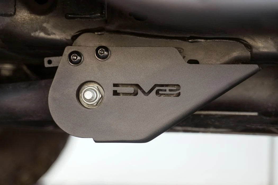 Ford Bronco DV8 Offroad | Trailing Arm Skid Plates onco-Trailing-Arm-Skid-Plates_Installed_4_1051x700