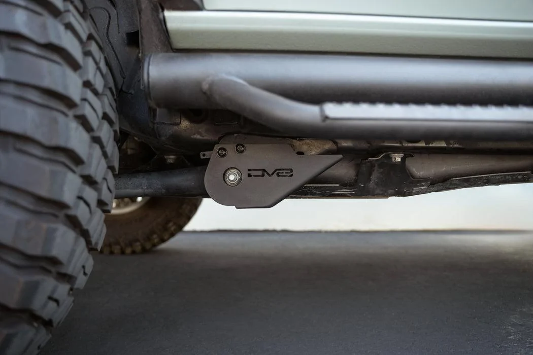 Ford Bronco DV8 Offroad | Trailing Arm Skid Plates onco-Trailing-Arm-Skid-Plates_Installed_2_1051x700