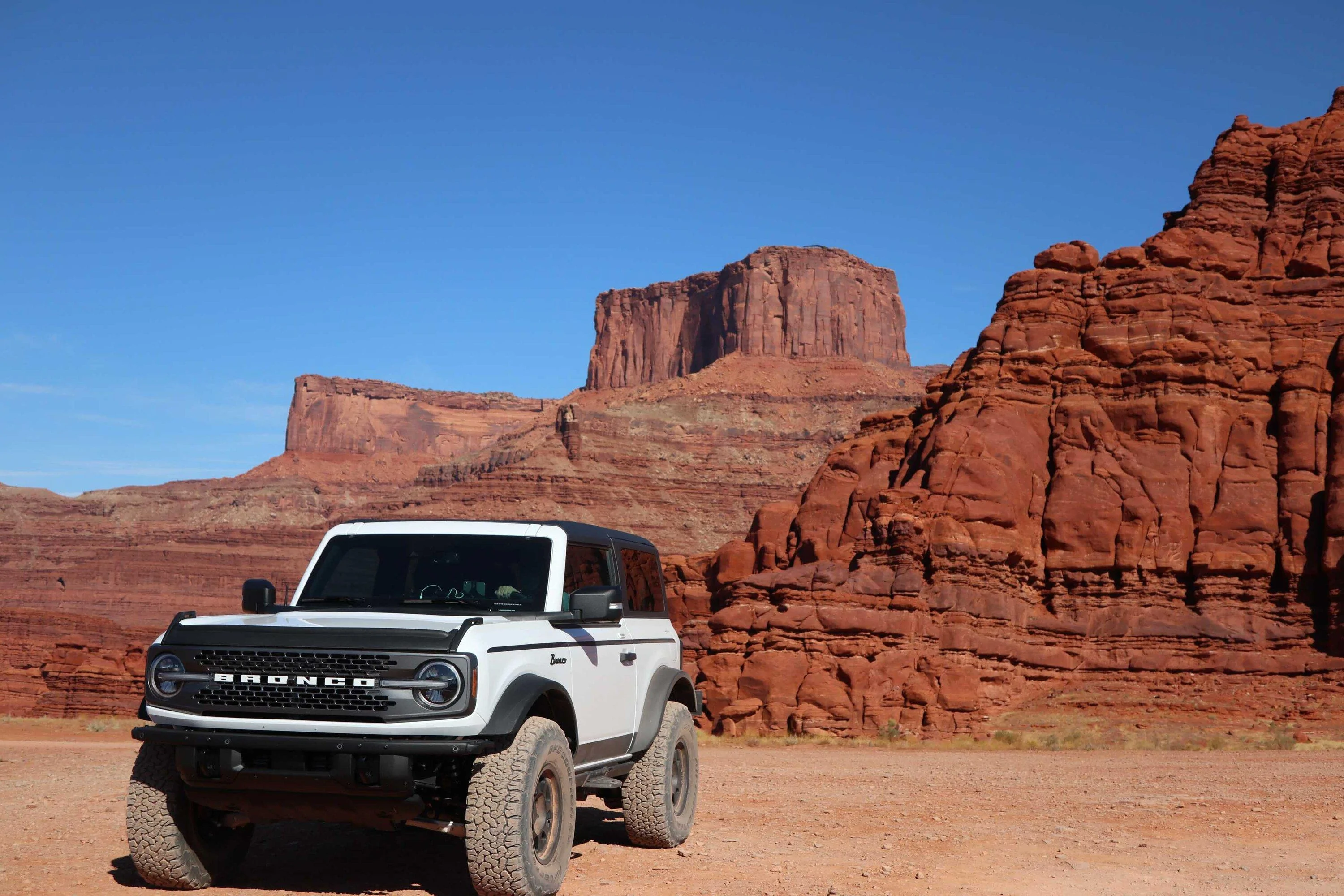 Ford Bronco Bronco Team 2 door. Trail 1