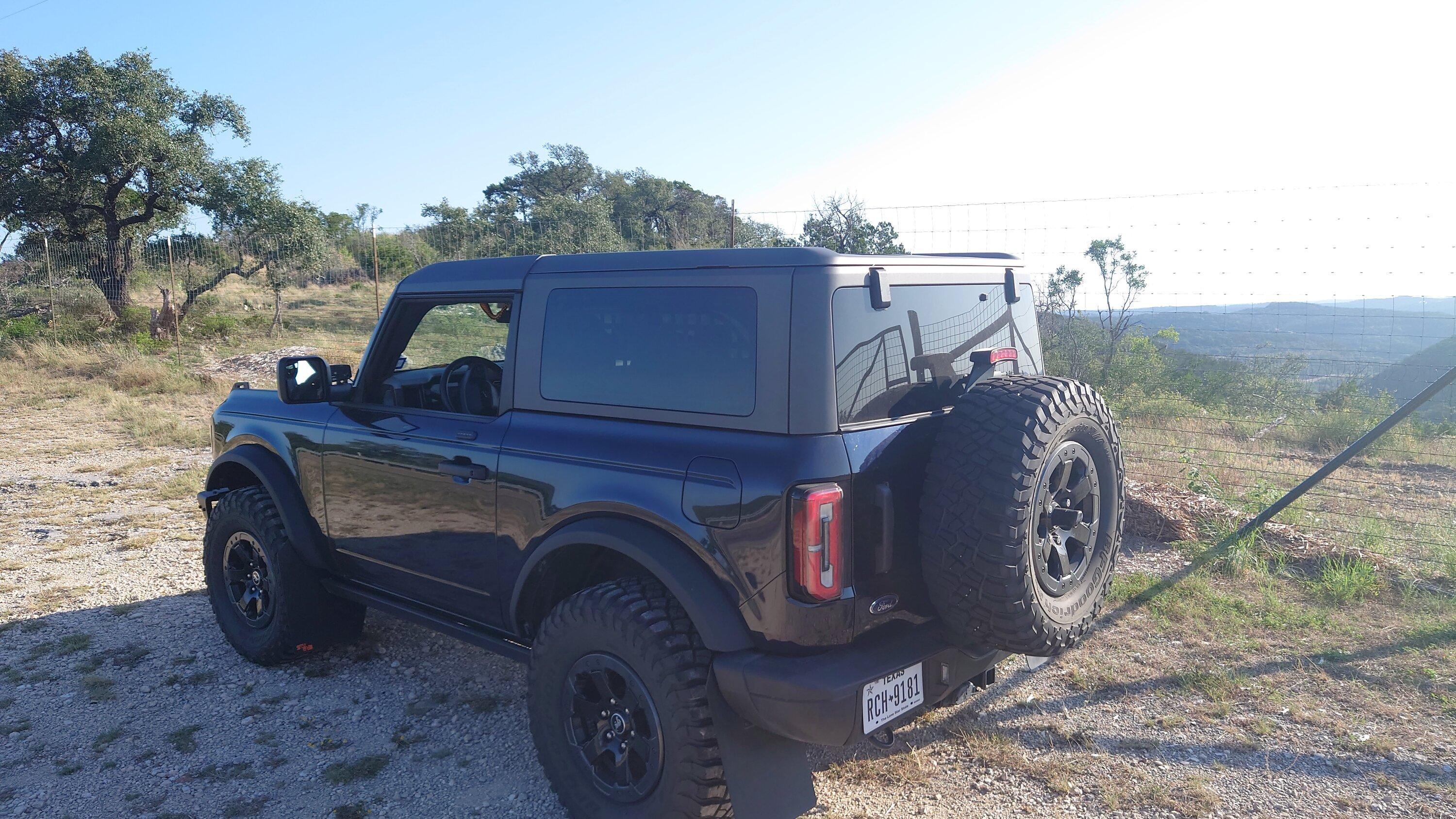Ford Bronco Antimatter Blue DSC_0837.JPG