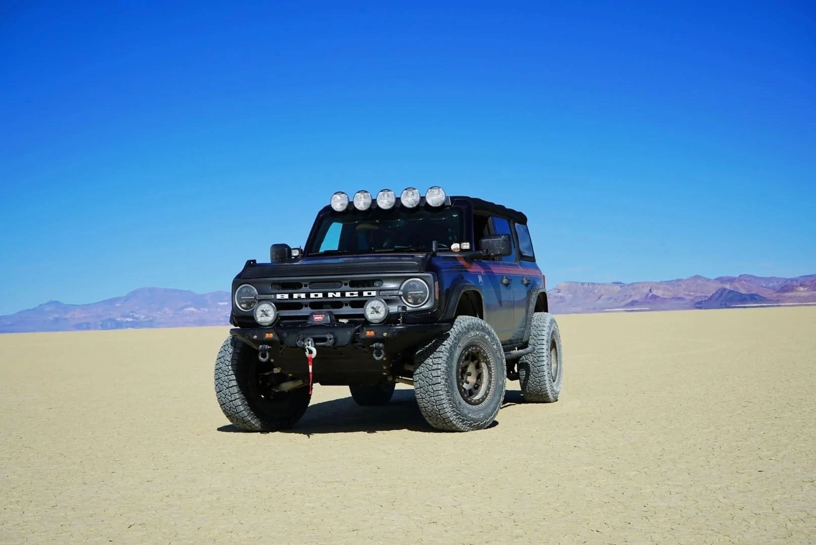Ford Bronco Antimatter Blue 052A9CCE-7E73-4B88-91A6-8E3B7D879BA7