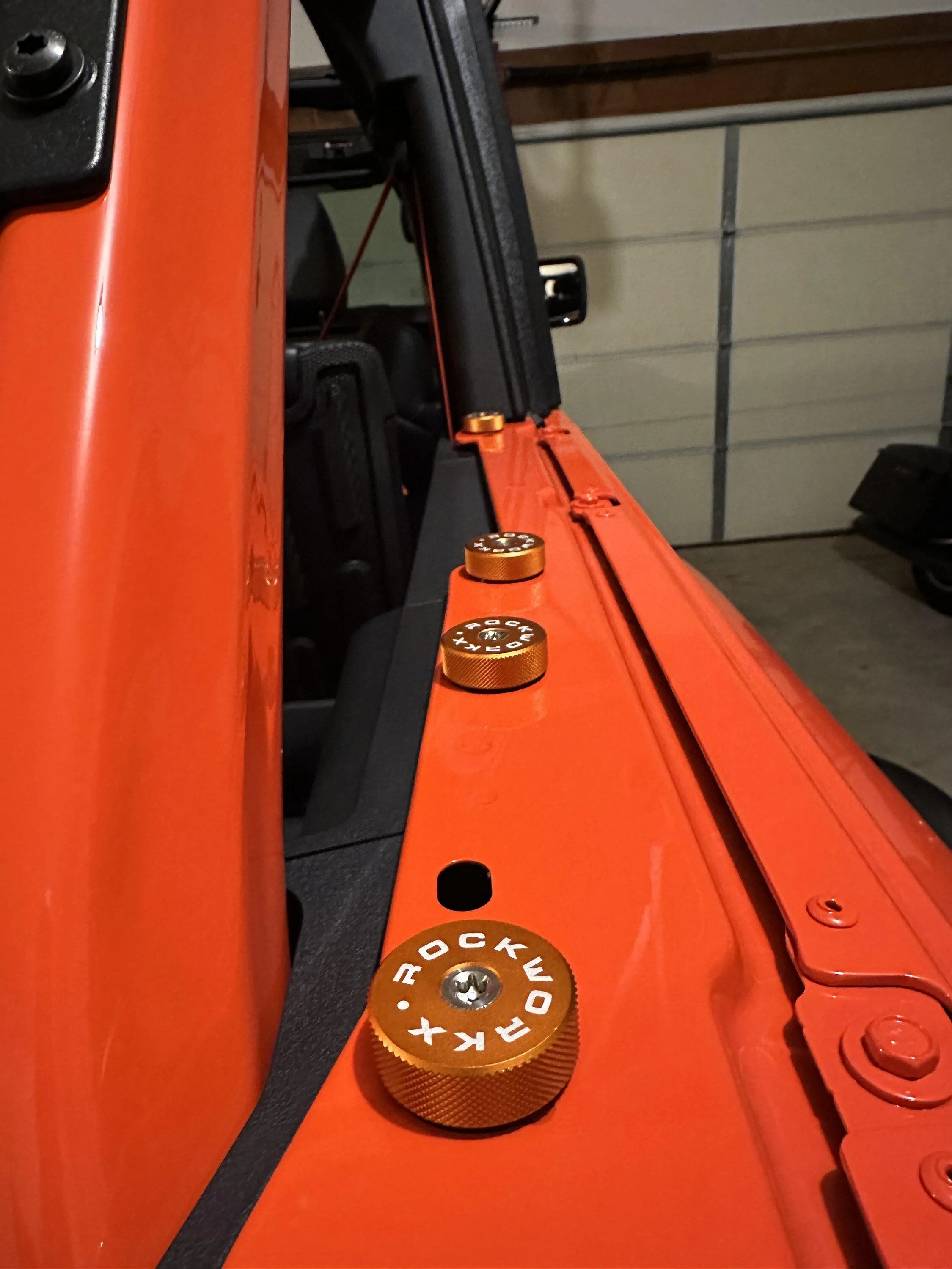 Ford Bronco RockWorkx Thumbscrew Fasteners IMG_0013
