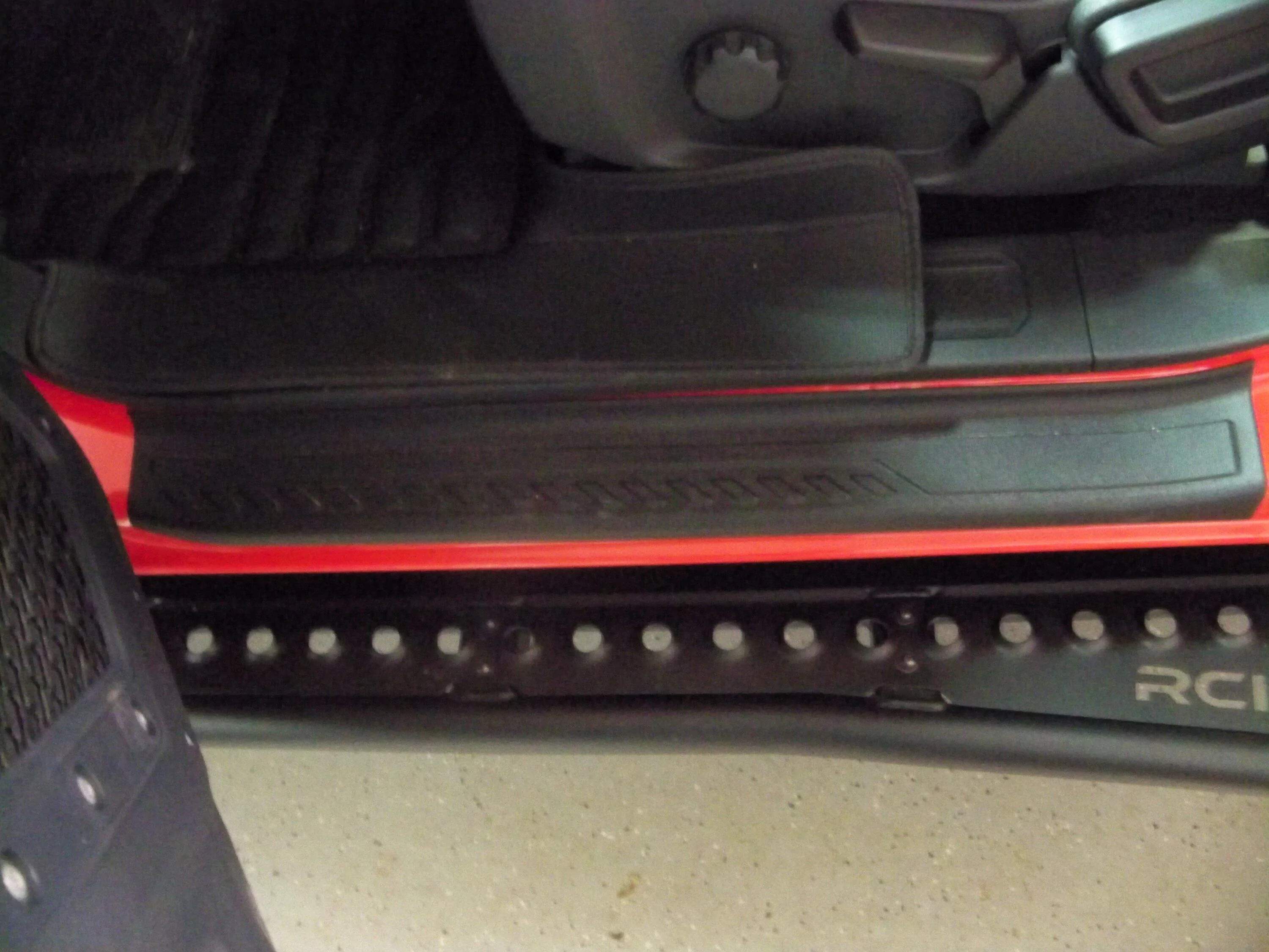 Ford Bronco Sill Plate Options? 100_9001