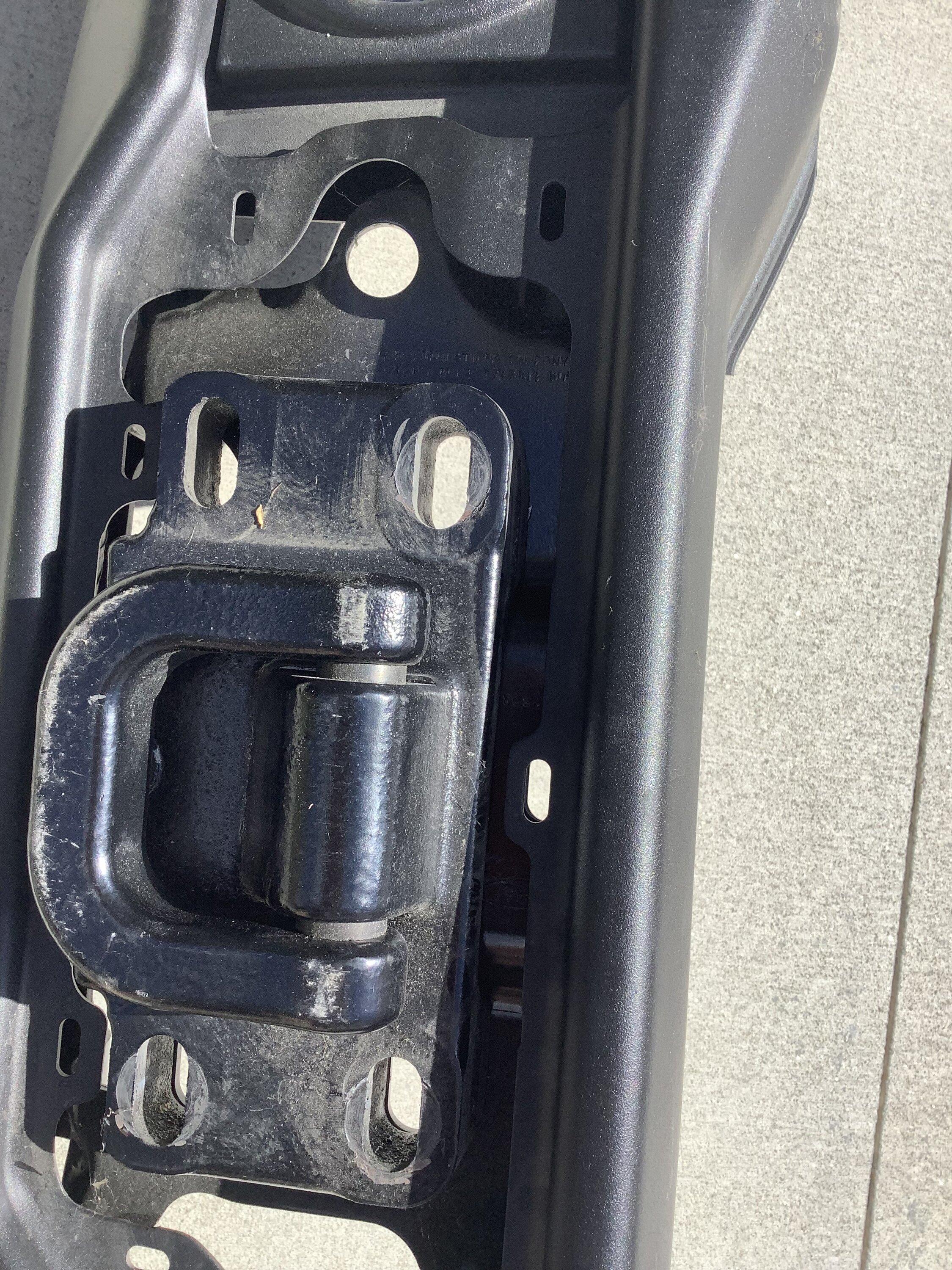 Ford Bronco Capable bumper with fog lights $10 IMG_1171