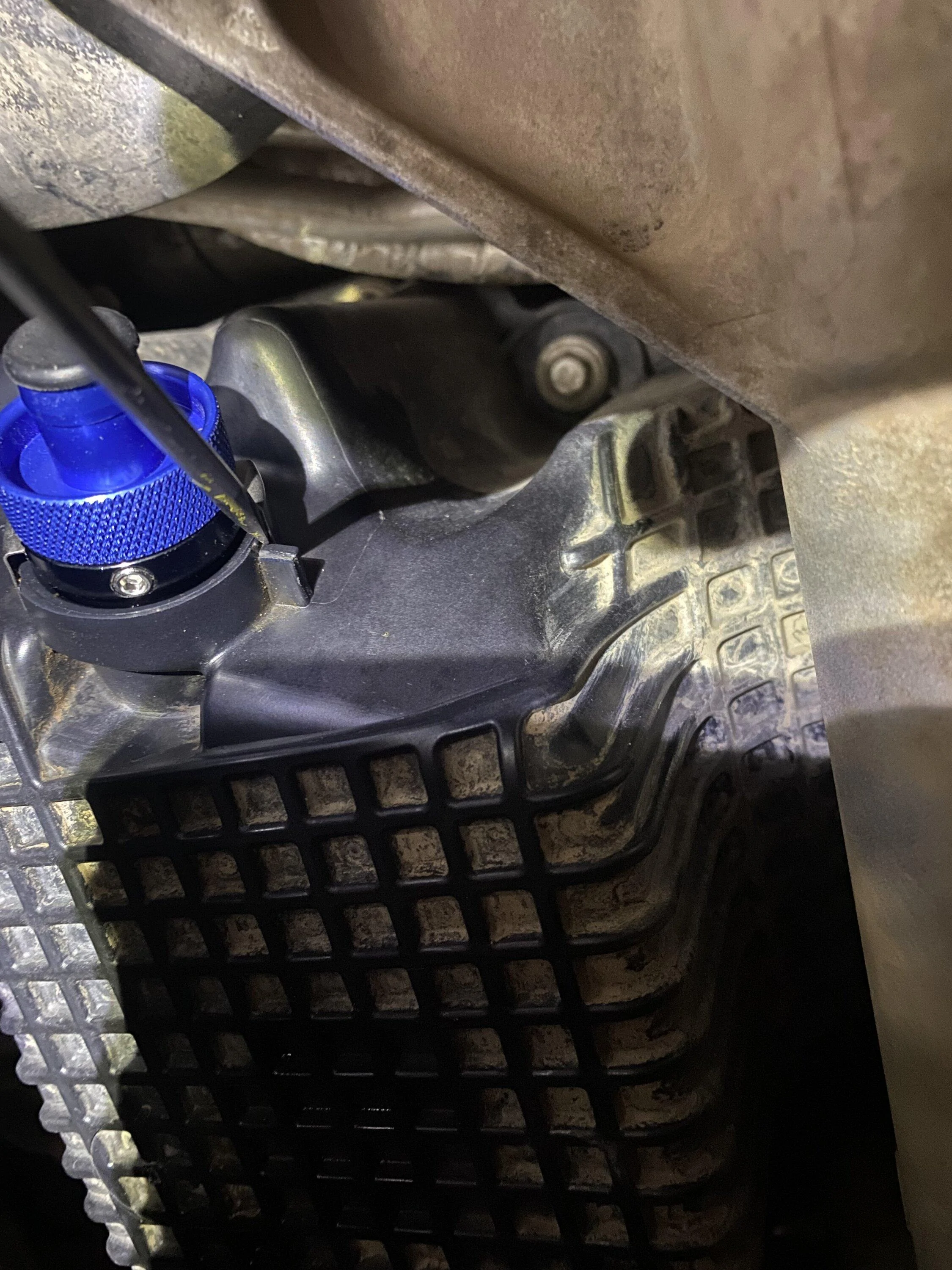 Ford Bronco UPR Plug Removal? IMG_4148