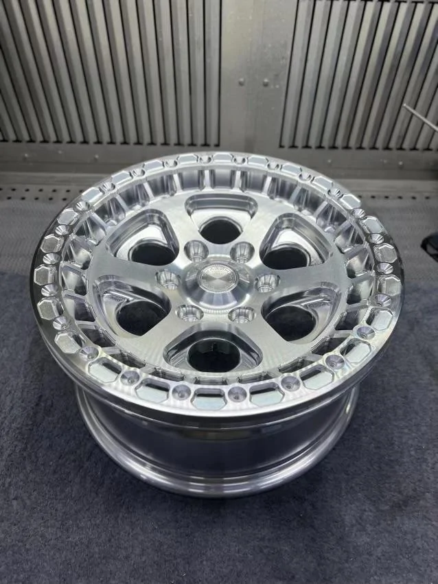 Ford Bronco AR | OFF ROAD WHEEL - PRODUCT LINE 88316f764802577f0fef45eb411ab962