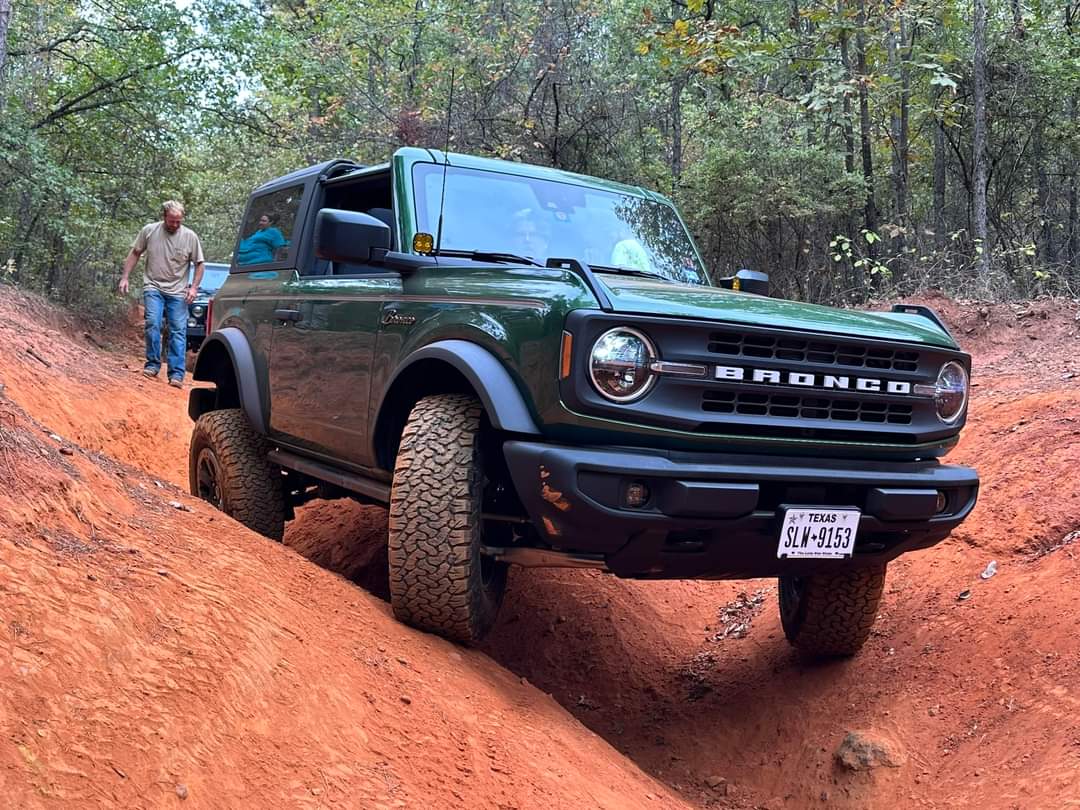 Ford Bronco ERUPTION GREEN Bronco Club FB_IMG_1698076205430