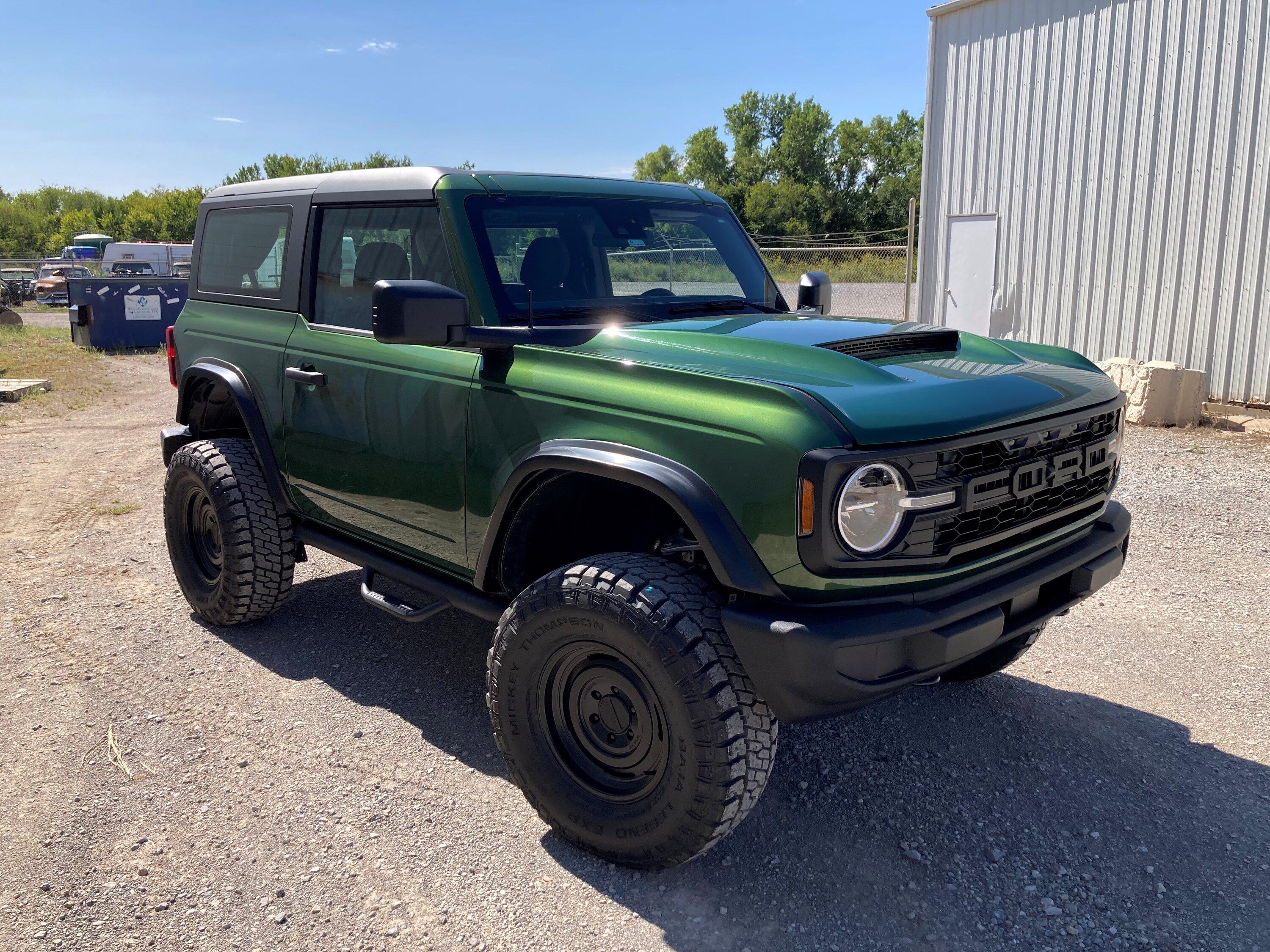 Ford Bronco ERUPTION GREEN Bronco Club Bronco 2