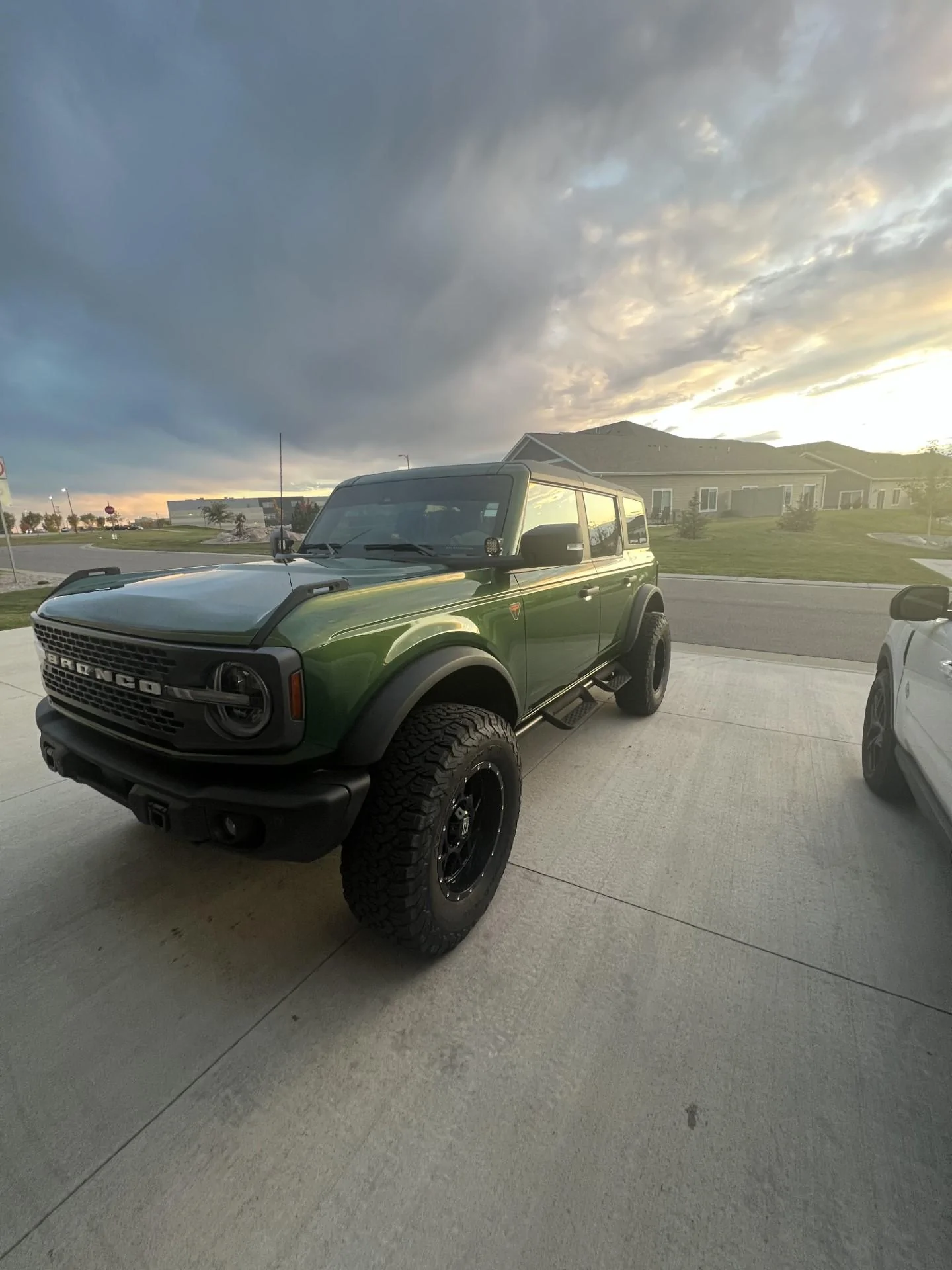 Ford Bronco Eruption Green Builds thumbnail_IMG_7765