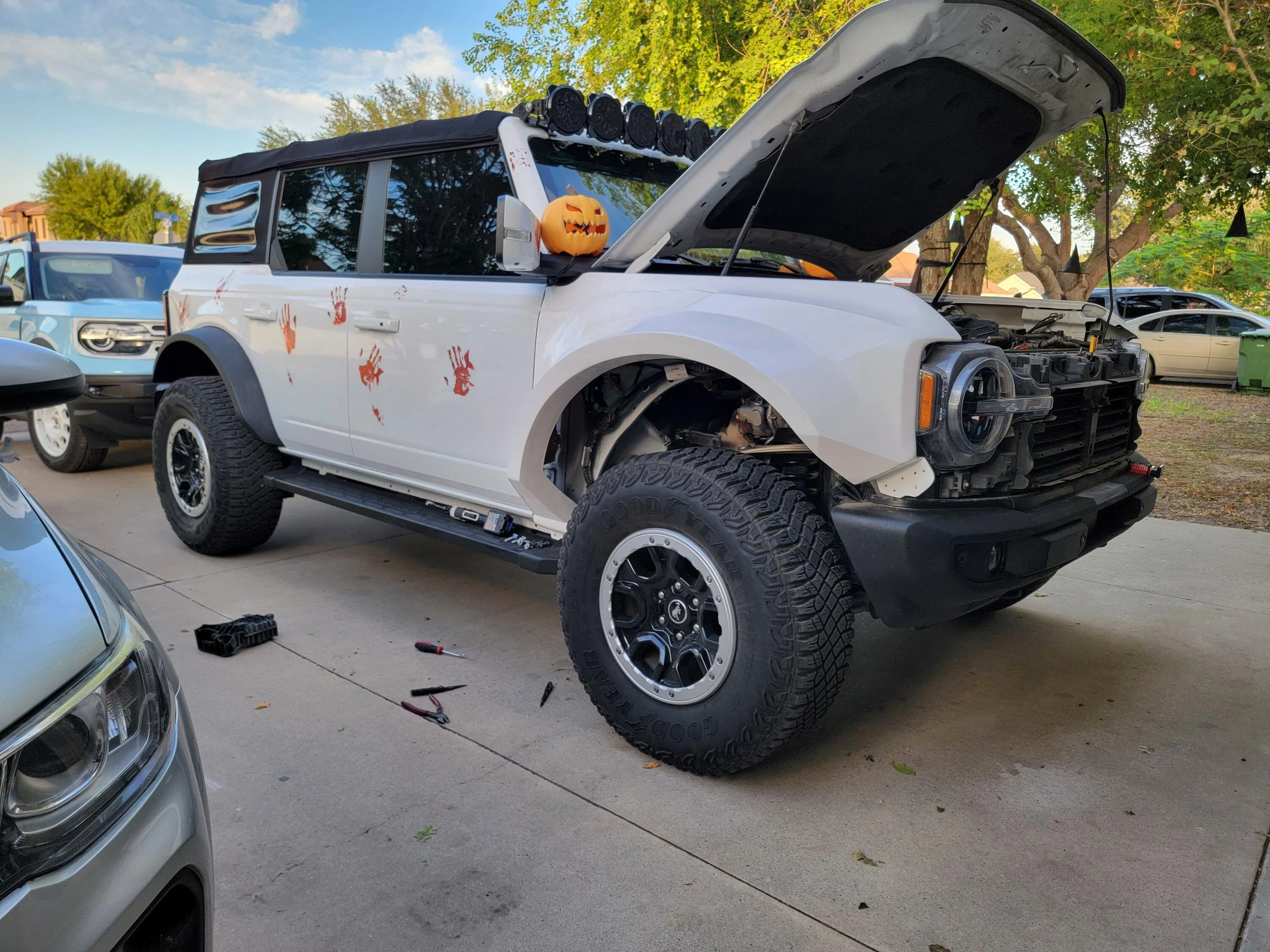 Ford Bronco 21 Bronco Fiberwerx Raptor Conversion kit 20231019_182330