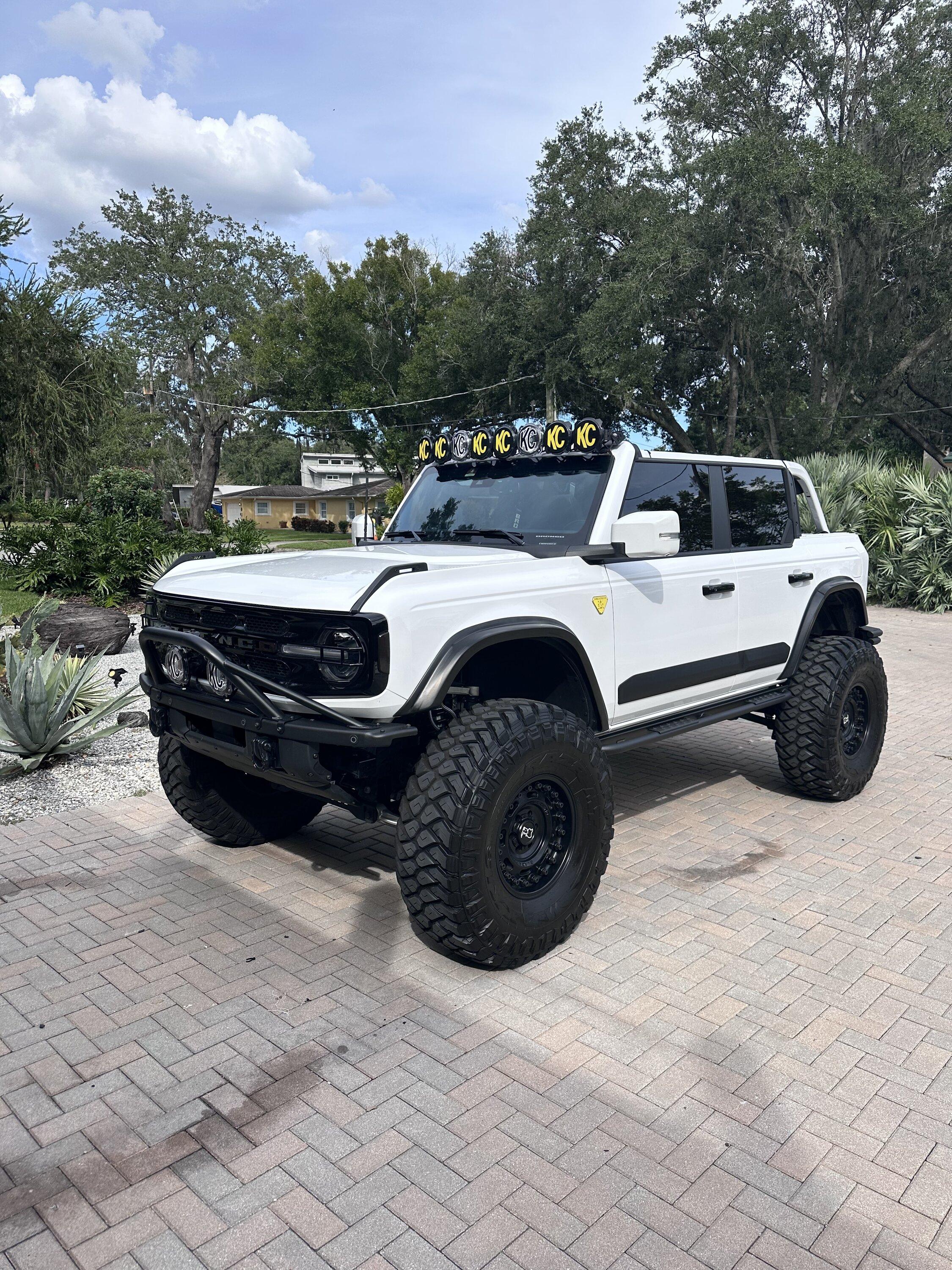 Ford Bronco KBD Body Kits fender flares installed pics 1904BFDE-4D74-49B9-8C36-4A4CE73CD843