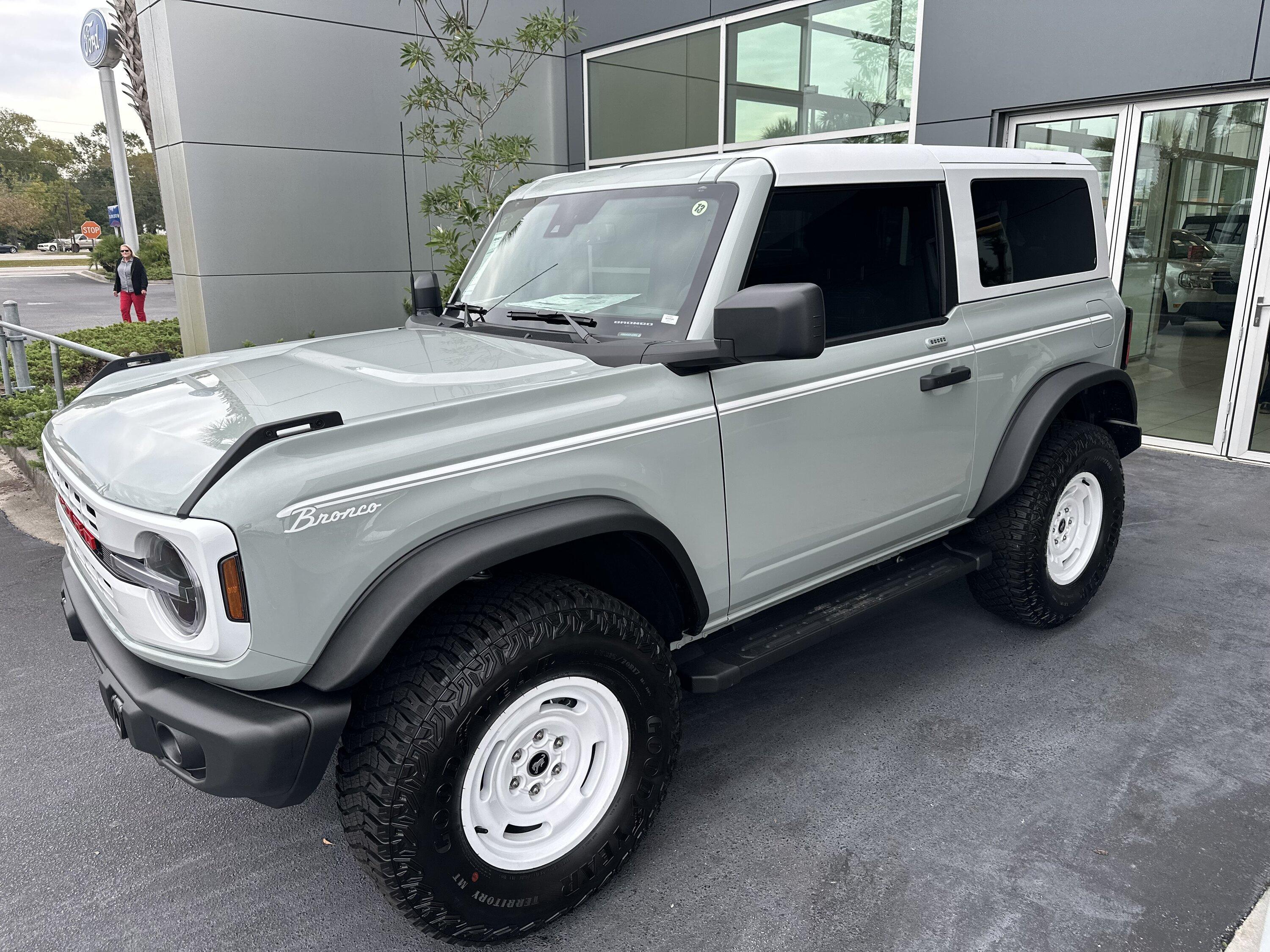 Ford Bronco 2024 Bronco Orders 71872947408__C0AA1CE9-2AB1-4EA6-9CC7-DAA727DE65D1