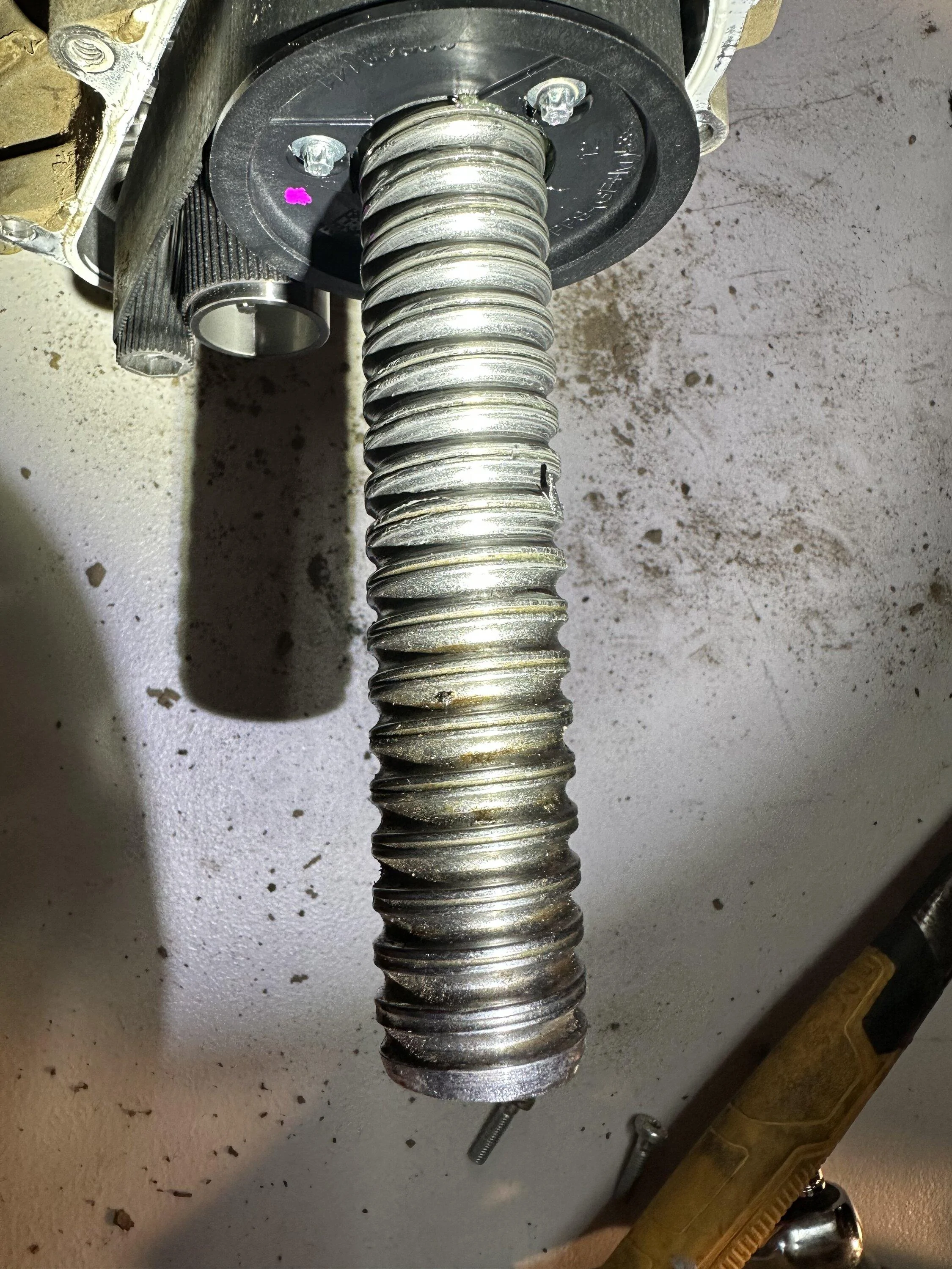 Ford Bronco Dissecting a broken steering rack (stock 2.0 steering rack from Sasquatch Bronco) 29D5DC5C-1F71-4D51-B30C-45390EDD01D6