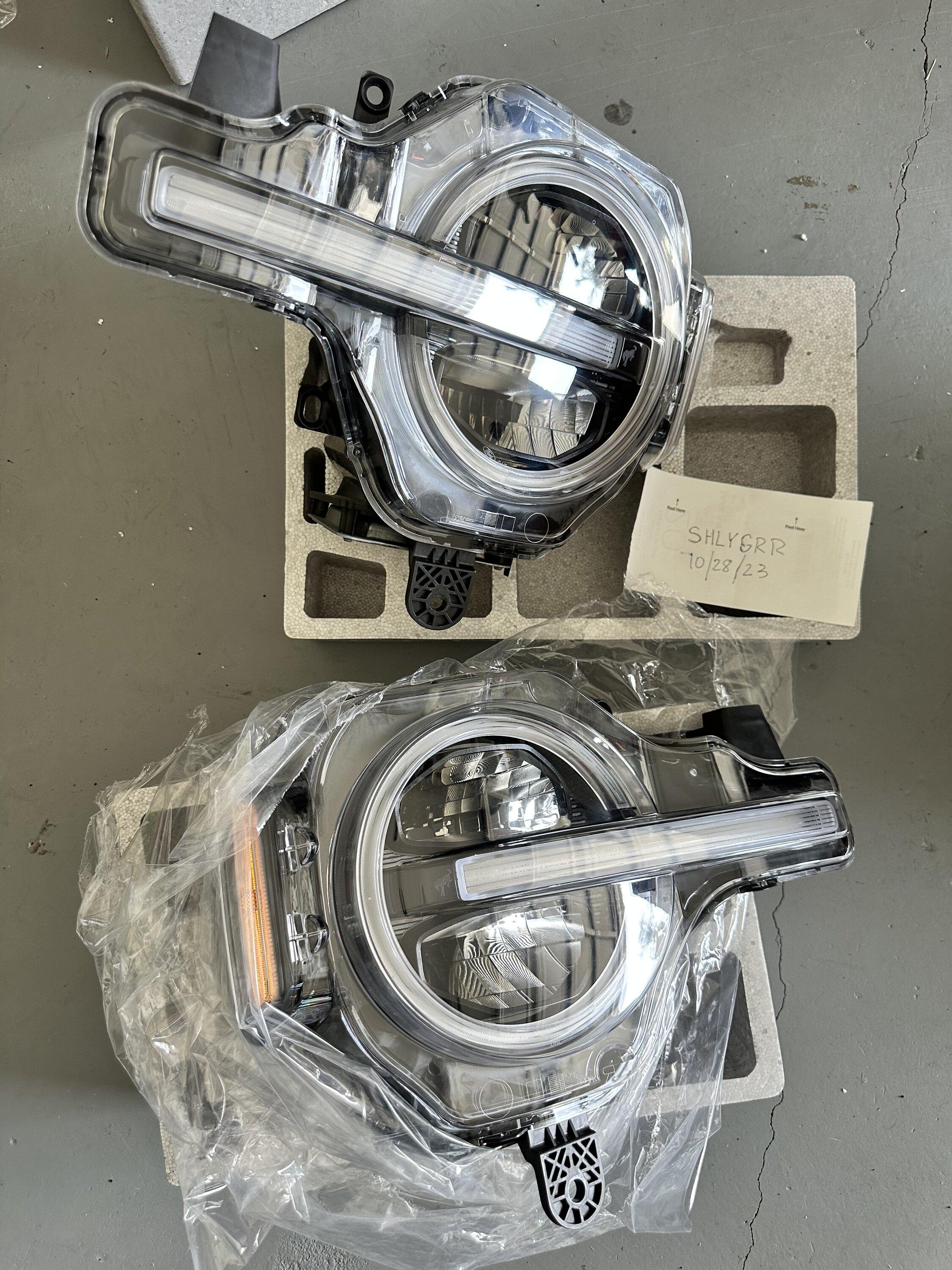 Ford Bronco Two OEM Signature Headlights IMG_3039