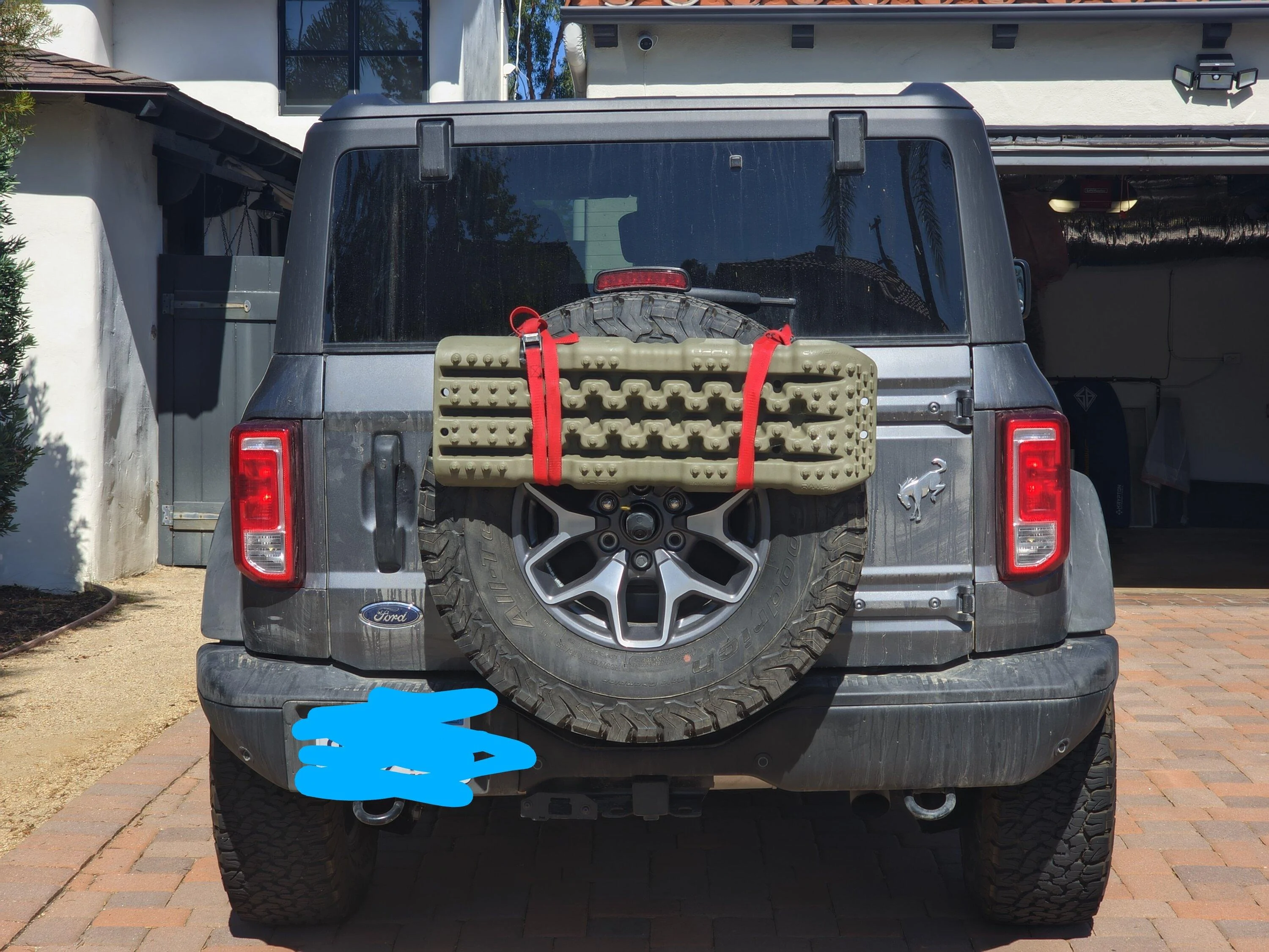 Ford Bronco Maxtrax Spare Tire Mount - Only 3 Straps & camera / sensor compatible STP8_20231028_121720753~2