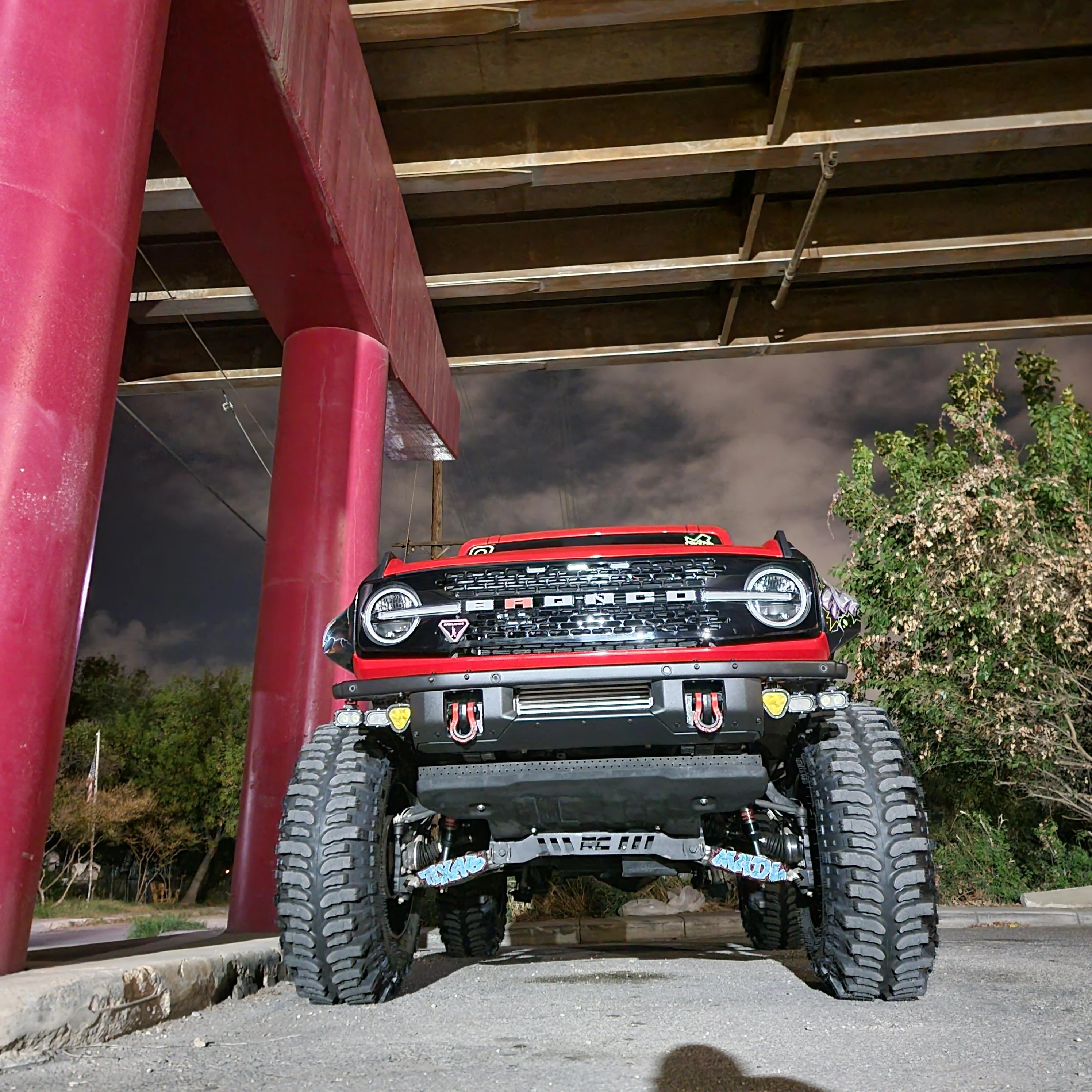 Ford Bronco Update build 42.5x13.5r22 20230922_055318