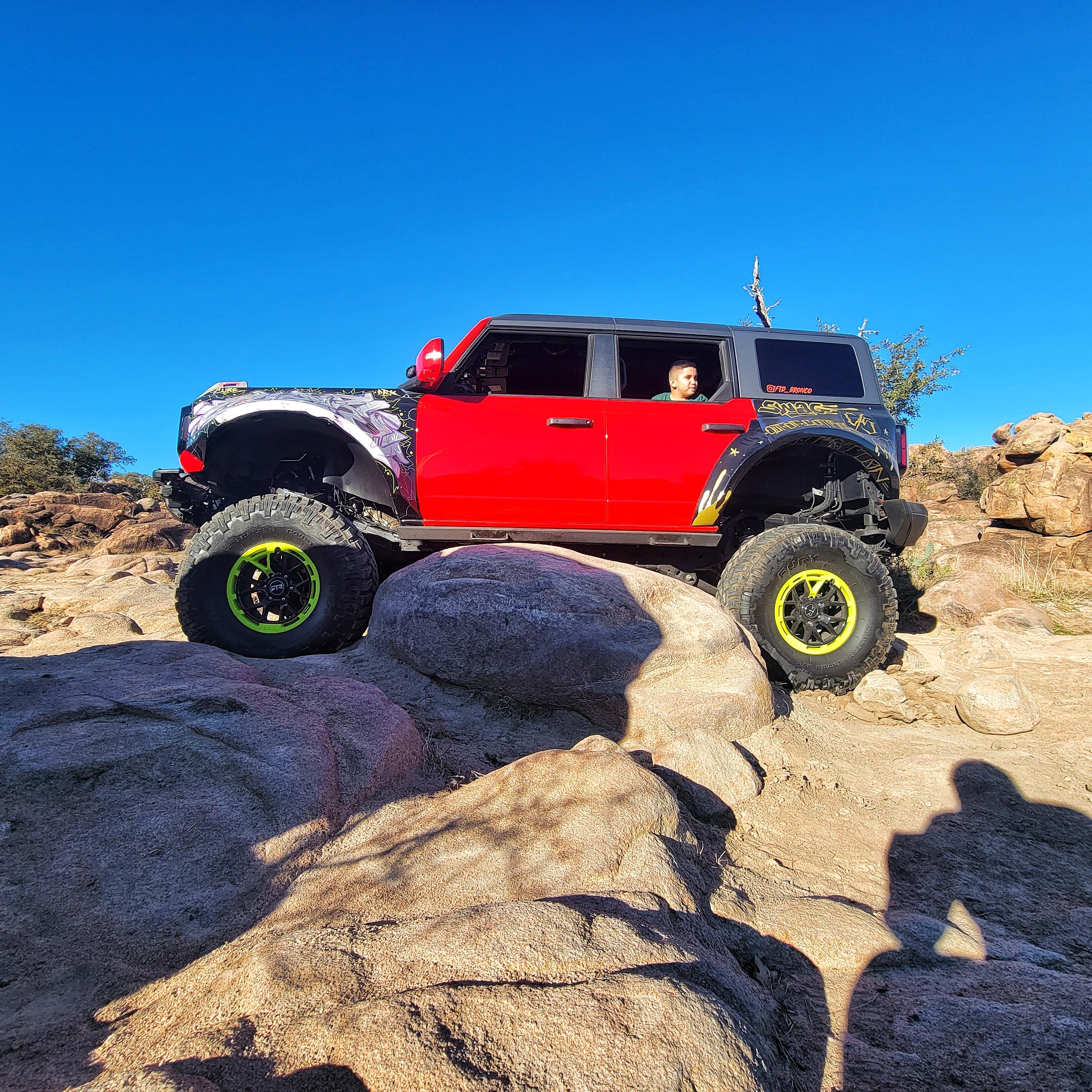 Ford Bronco Update build 42.5x13.5r22 20230113_153911-01