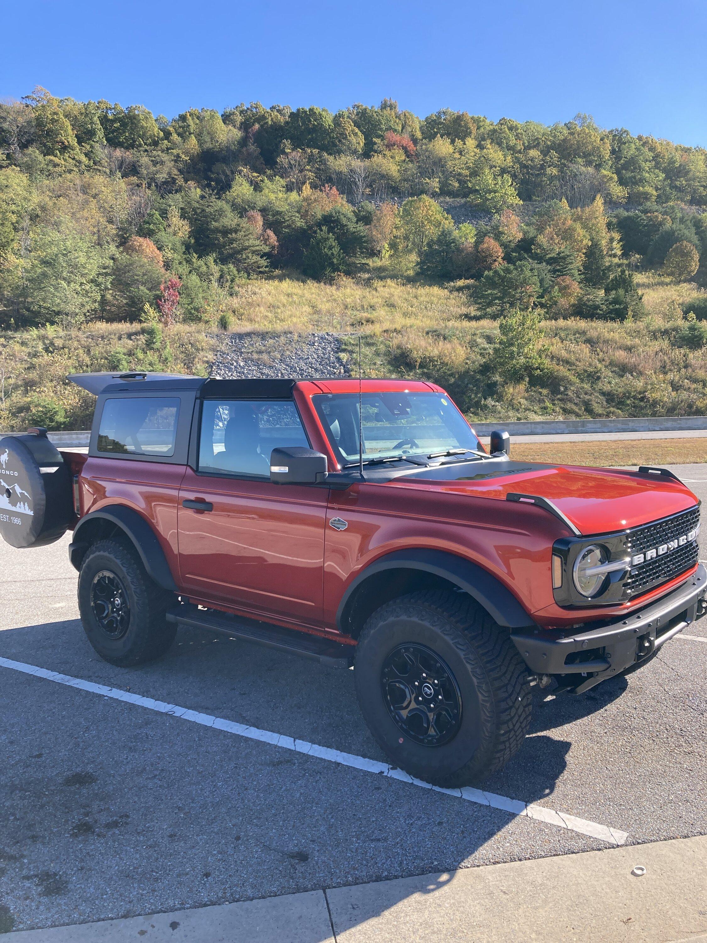 Ford Bronco NOOB with color question D1E2E7ED-ECA1-4C1C-97EA-1621B2669373