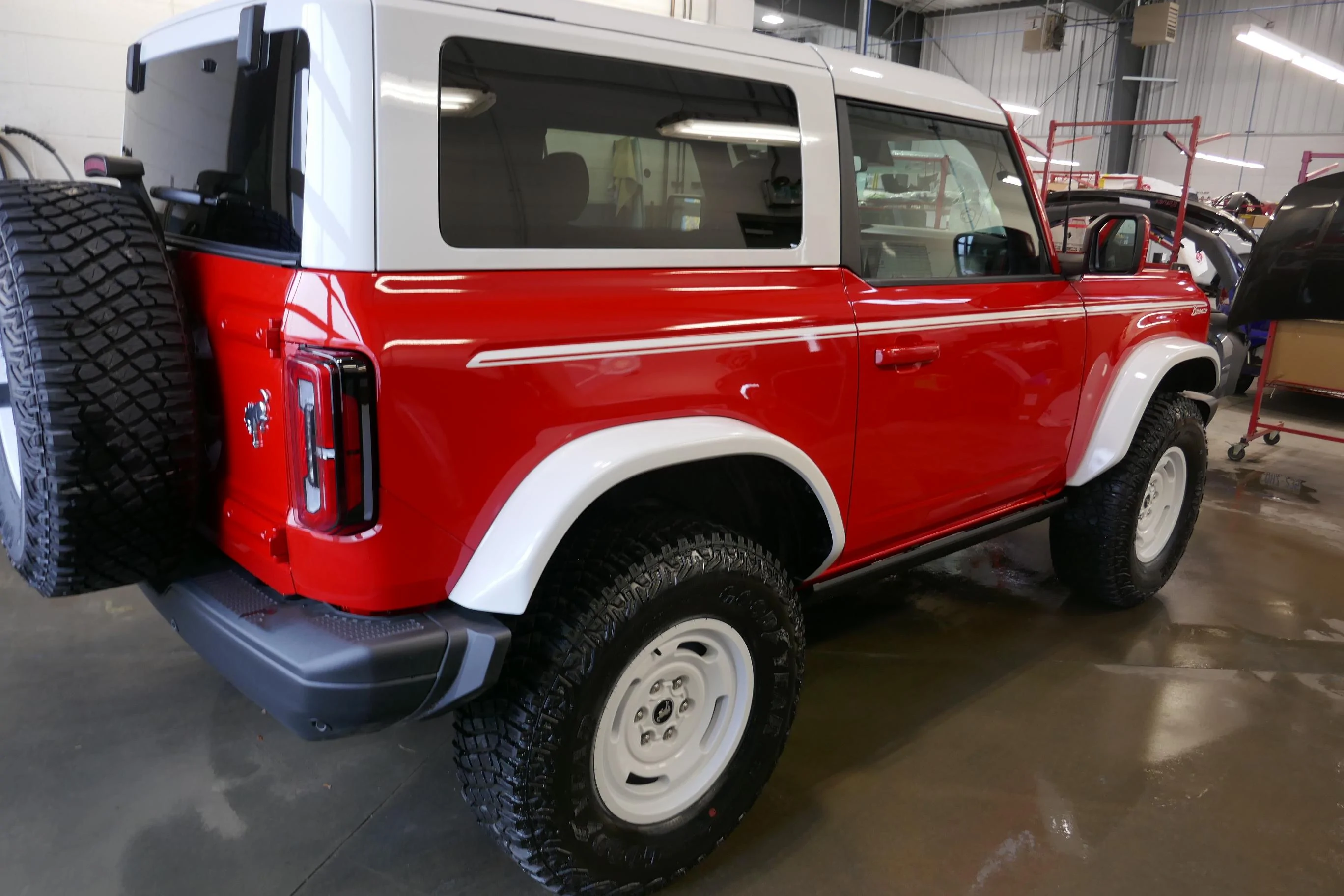 Ford Bronco Painted 2 -door Heritage Edition flares 8F865E32-7BB0-4444-90D0-8D2902C702EB