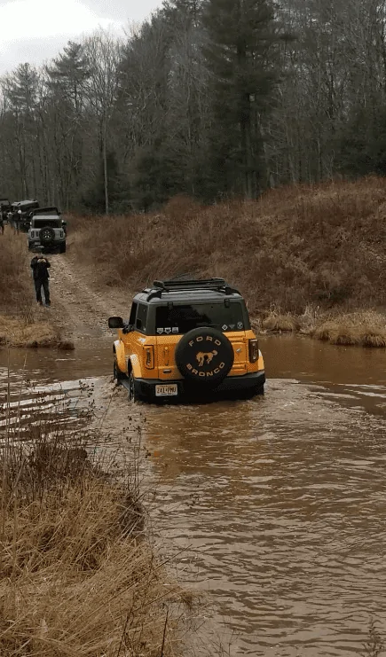 Ford Bronco The 2 door squad. Screenshot (55)