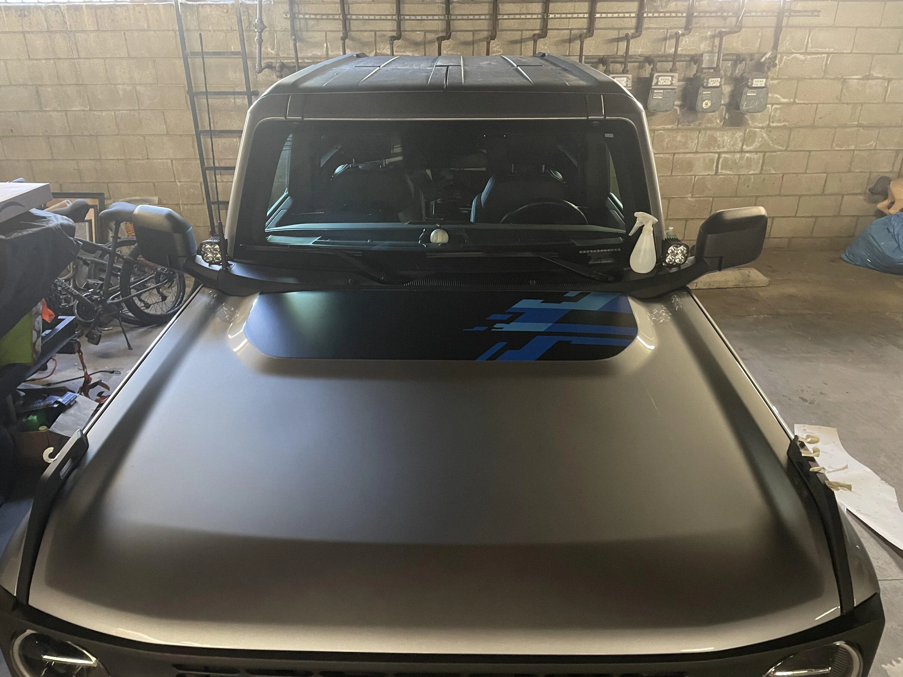Ford Bronco Fake raptor graphics UG 4DC974BF-83AD-4024-B3E4-9FBD5A5D8A00