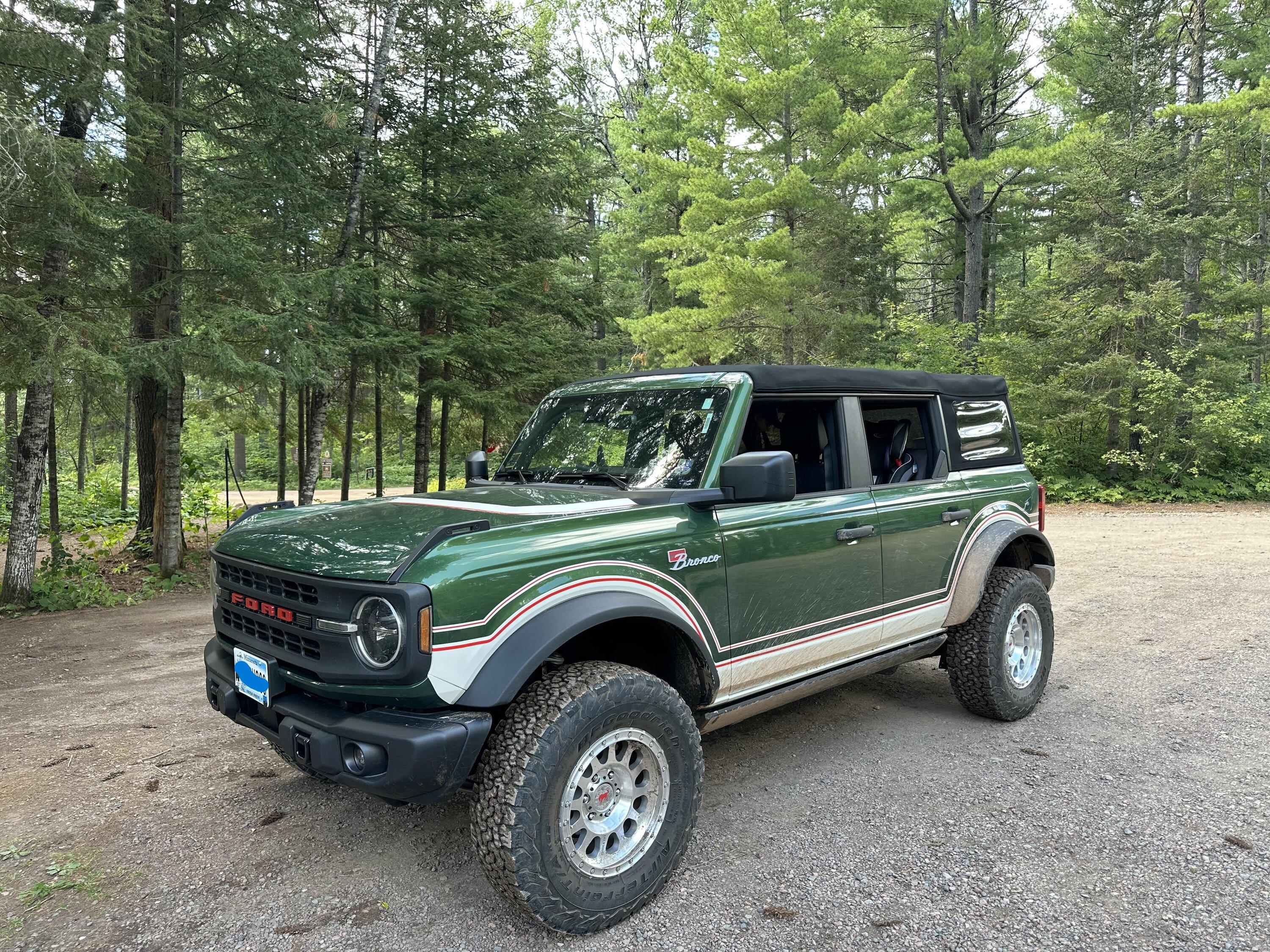 Ford Bronco HERITAGE EDITION Bronco Club Bronco
