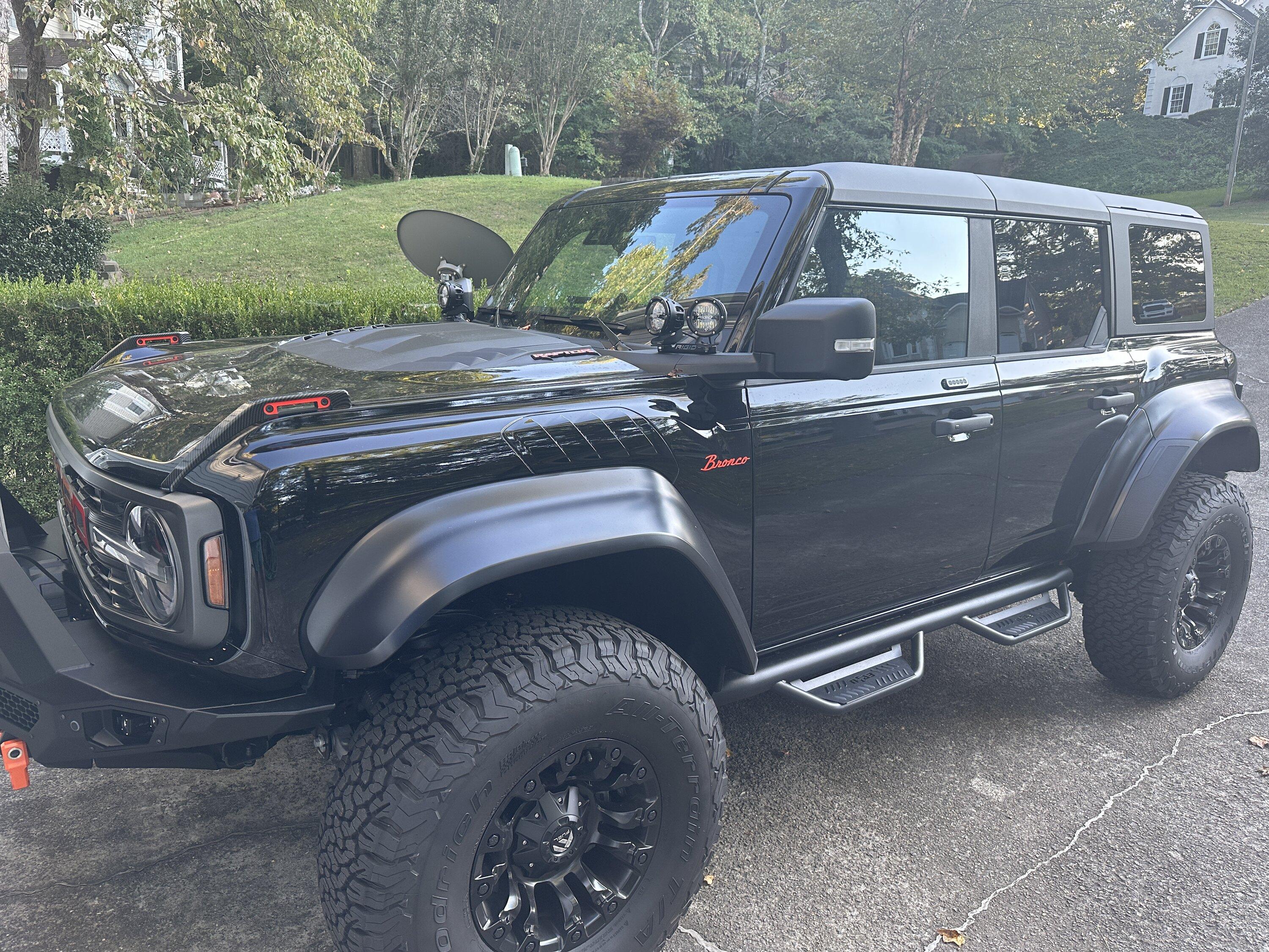 Ford Bronco New Wheels - need help deciding and have questions... IMG_5419