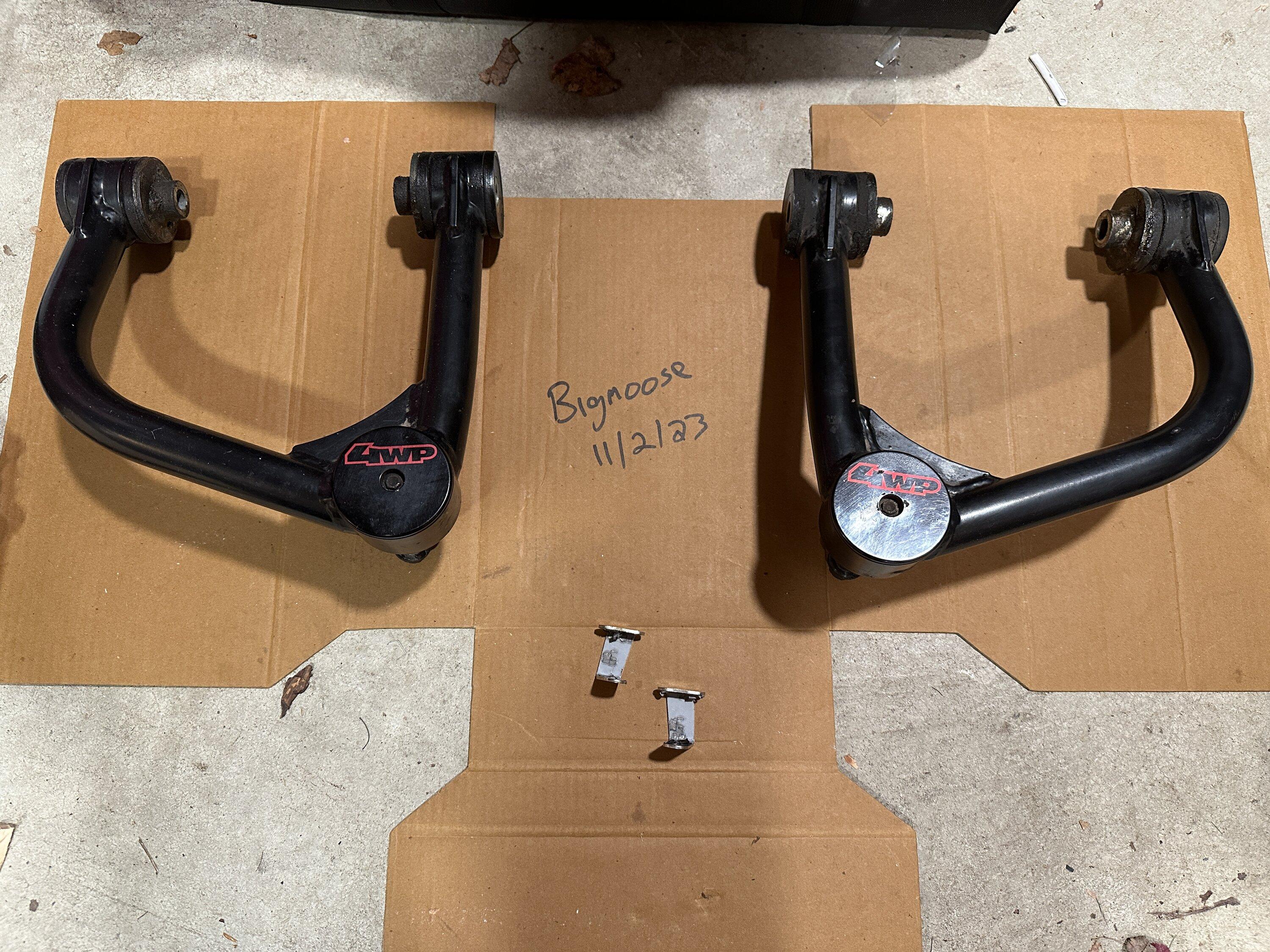 Ford Bronco 4WP Upper Control Arm - Price Lowered IMG_2430