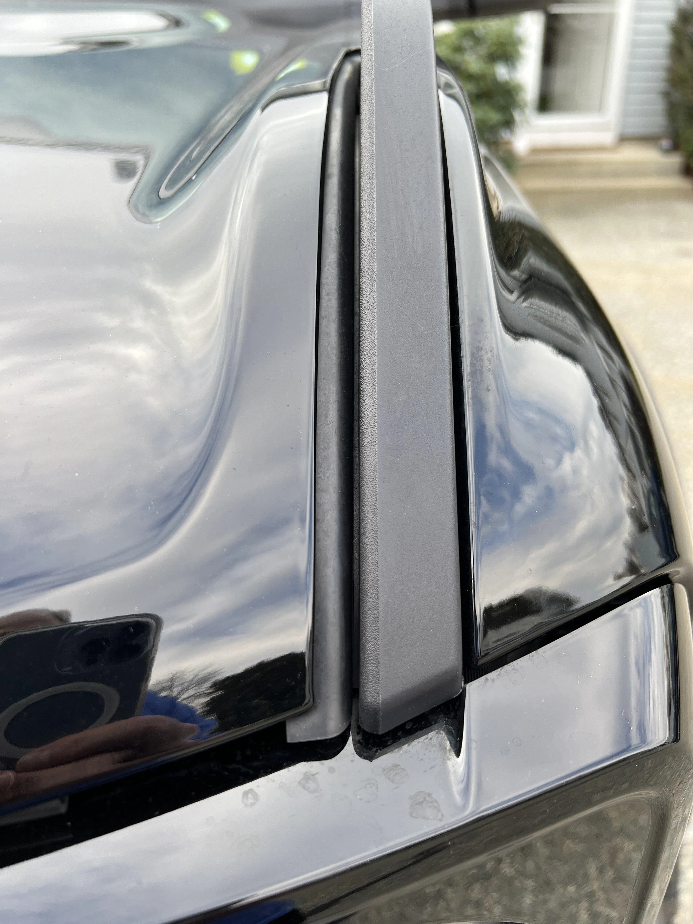 Ford Bronco Uneven hood/trail sight gaps 2B9E90CC-9499-4836-BD6B-700ABA88AEAB