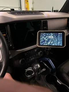 Ford Bronco Ram Rail Mount -- anyone using one? image0