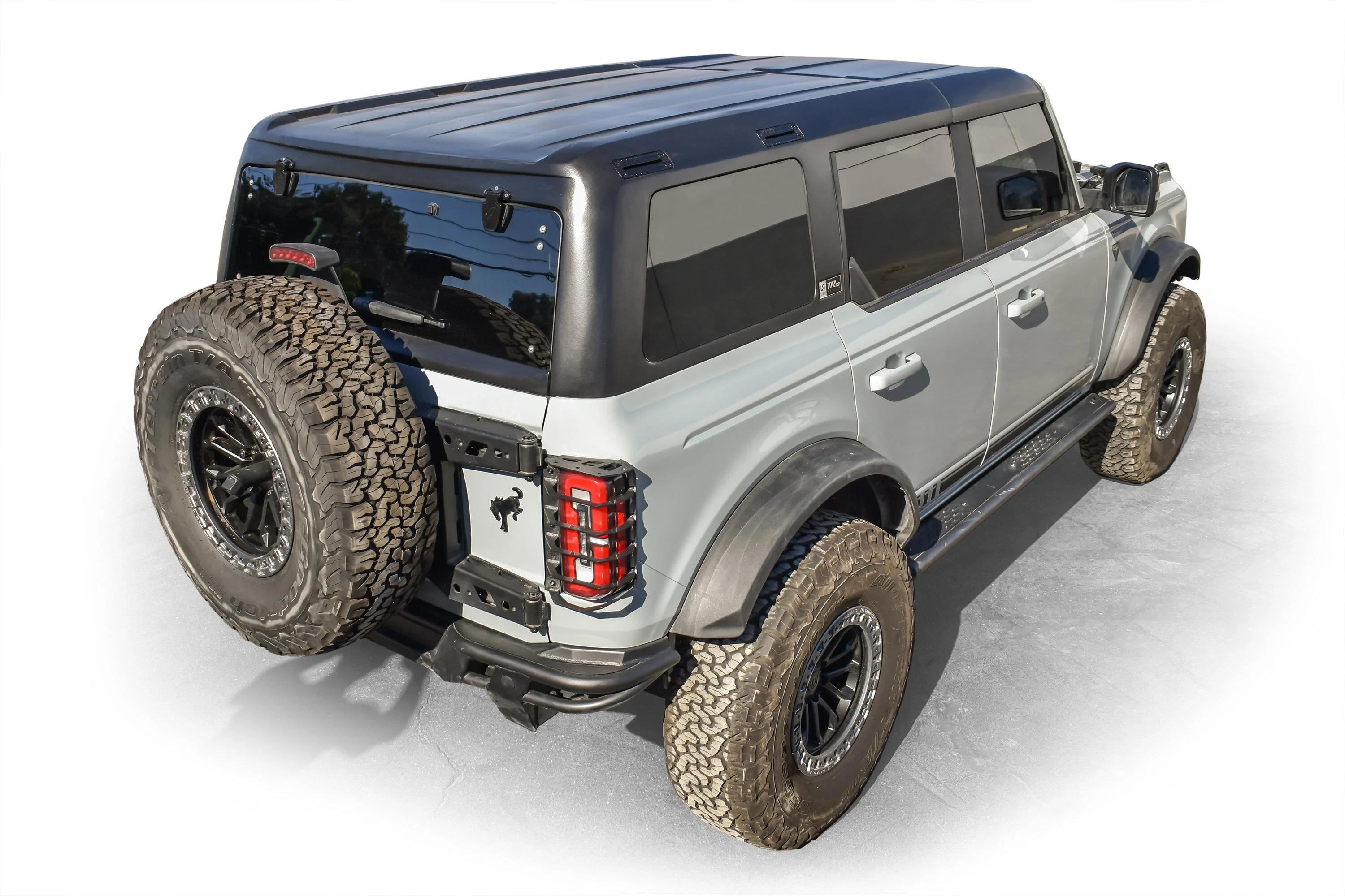 Ford Bronco Turn Offroad | Aftermarket Hard Top NOW AVAILABLE 4-jpg