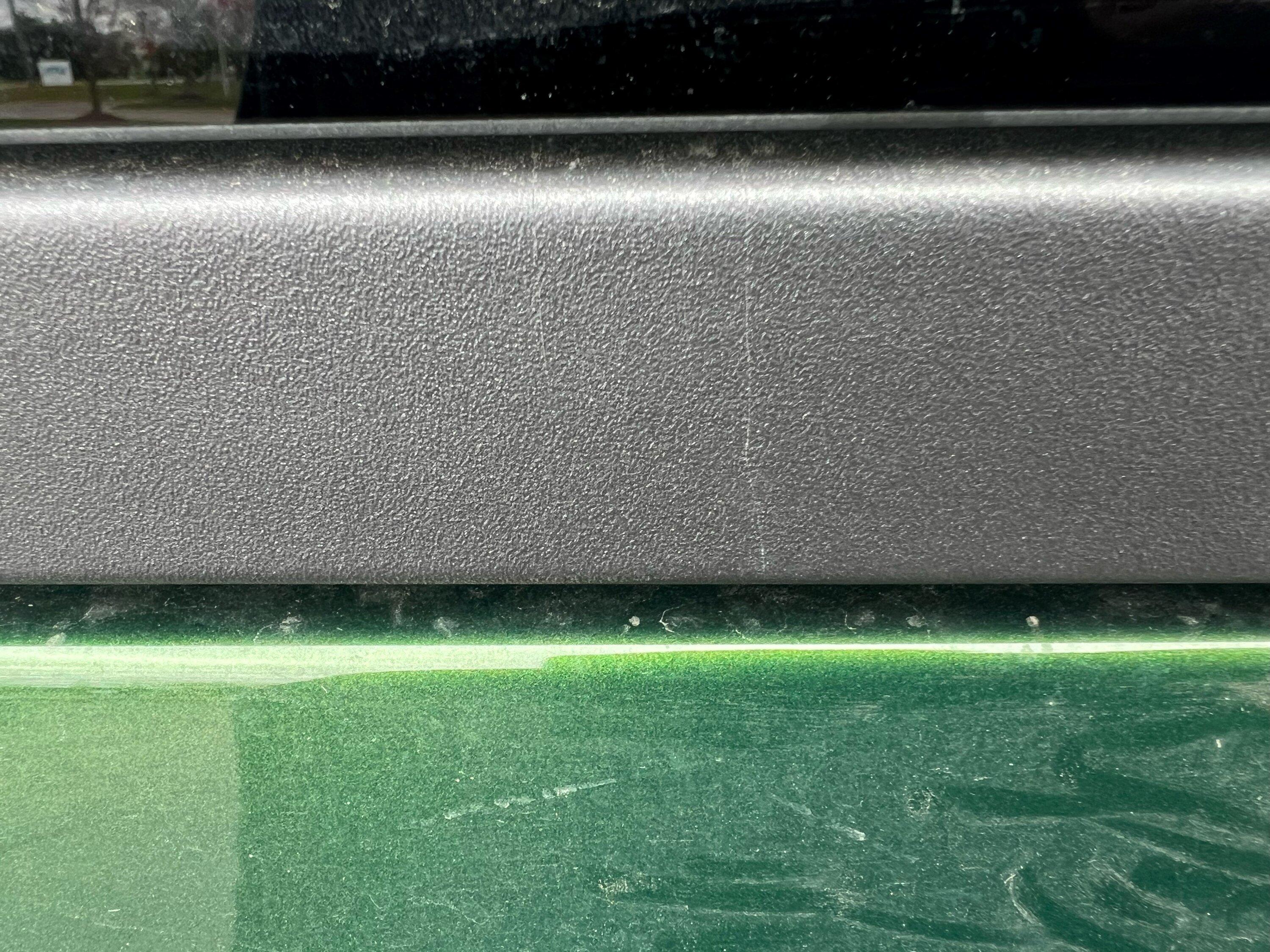 Ford Bronco Hardtop cracks?  Something else? Bronco MIC