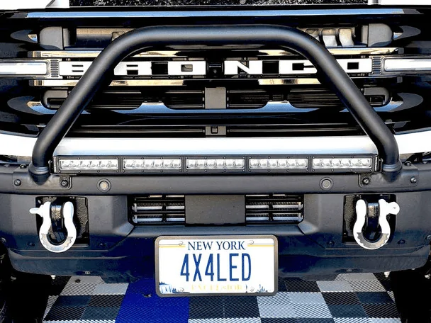 Ford Bronco Would this grille and lightbar combo work? 1699483271250