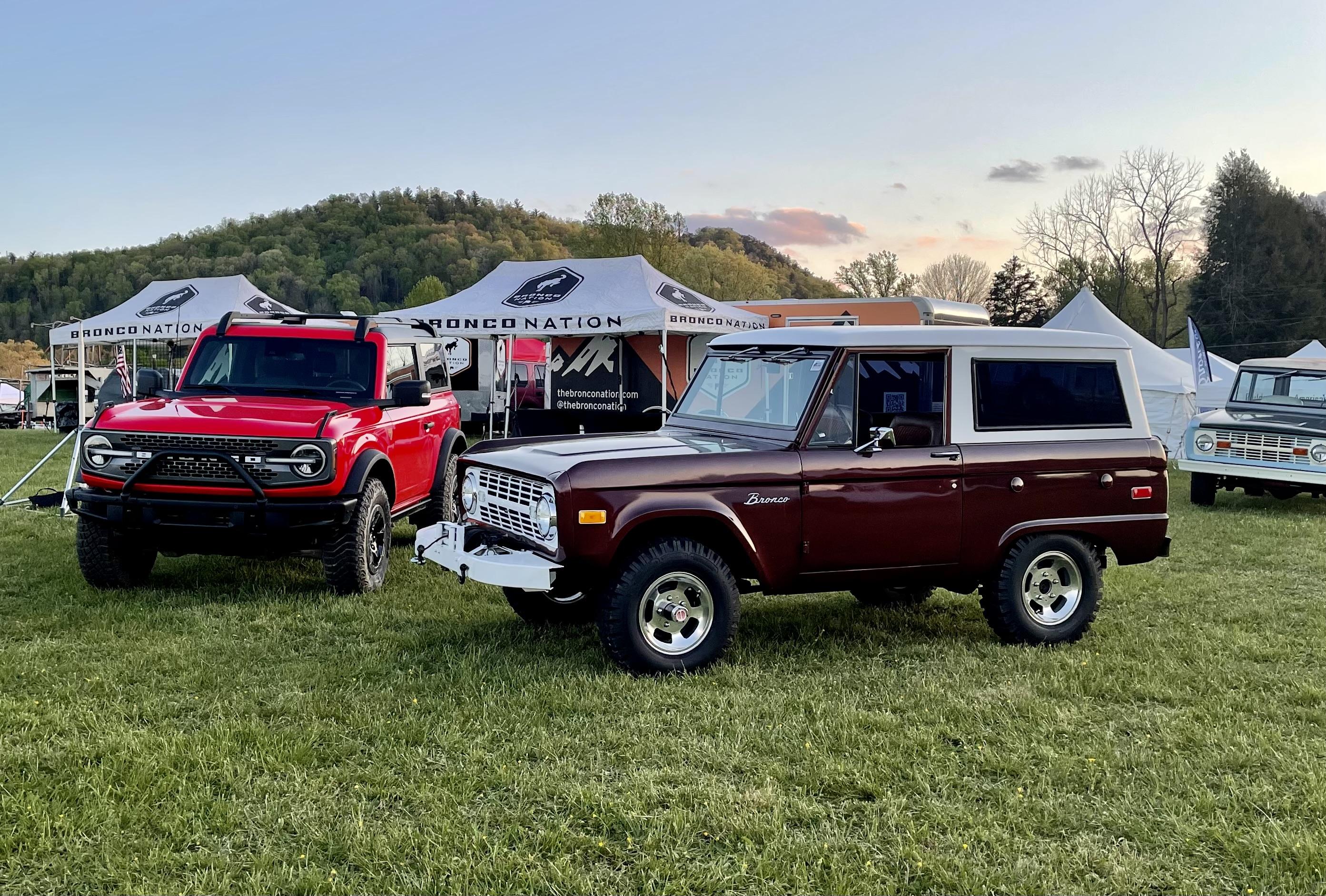 Ford Bronco HERITAGE EDITION Bronco Club IMG_4980