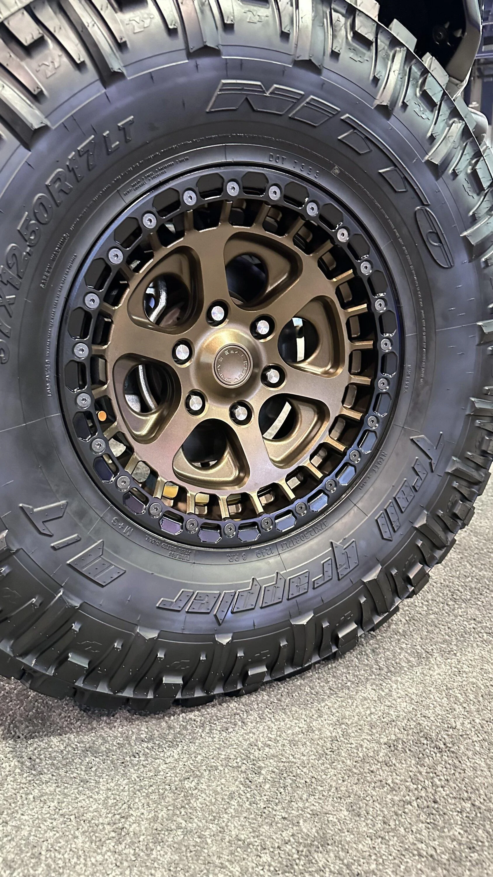 Ford Bronco AR | OFF ROAD WHEEL - PRODUCT LINE IMG_3366