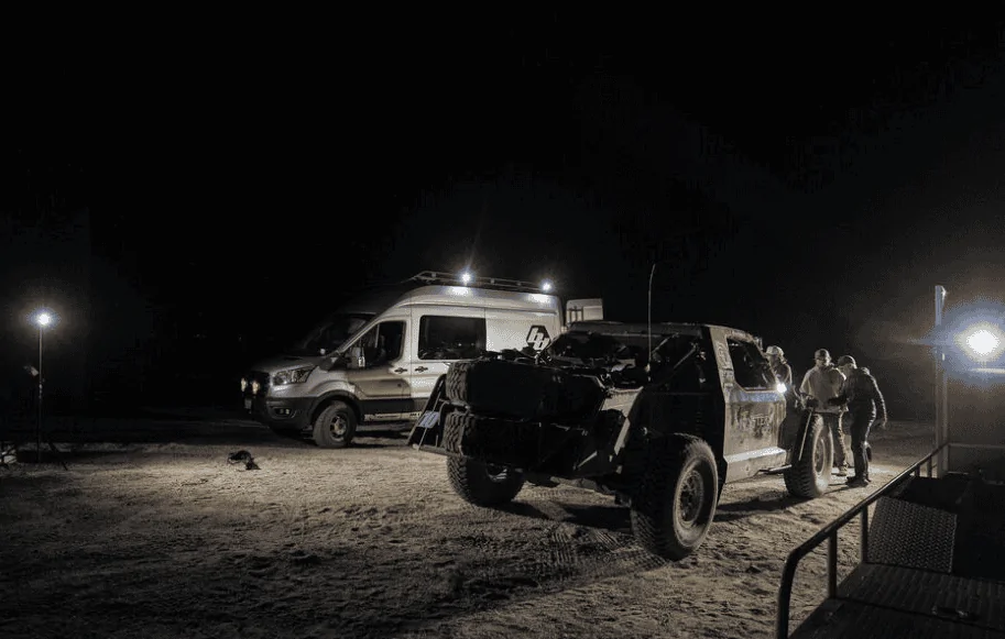 Ford Bronco Baja 1000 Light Testing Zui8-6VSvkphboHXGuxuMpZ25ed21myOLOsfLvKVV90FLxFVMc