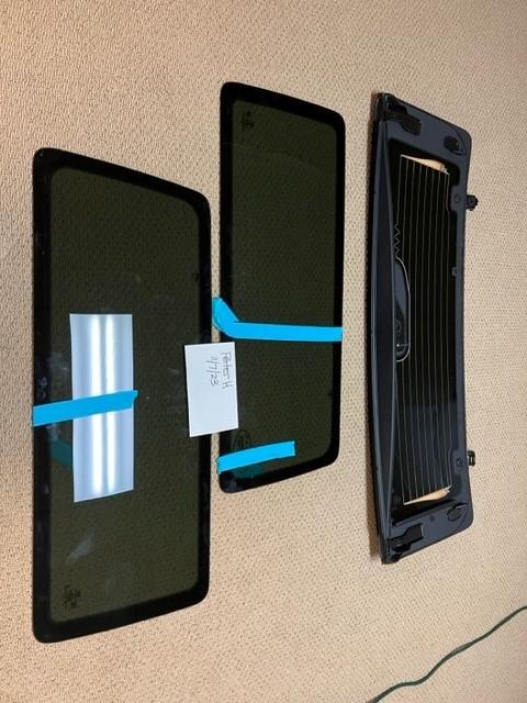 Ford Bronco Bronco 2 door glass Tinted glass2