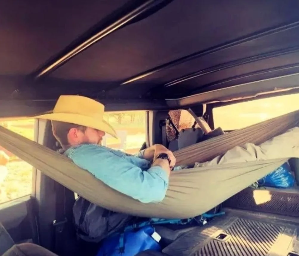 Ford Bronco Meraki Hammock for Christmas Screenshot_20231109_211257_Gallery