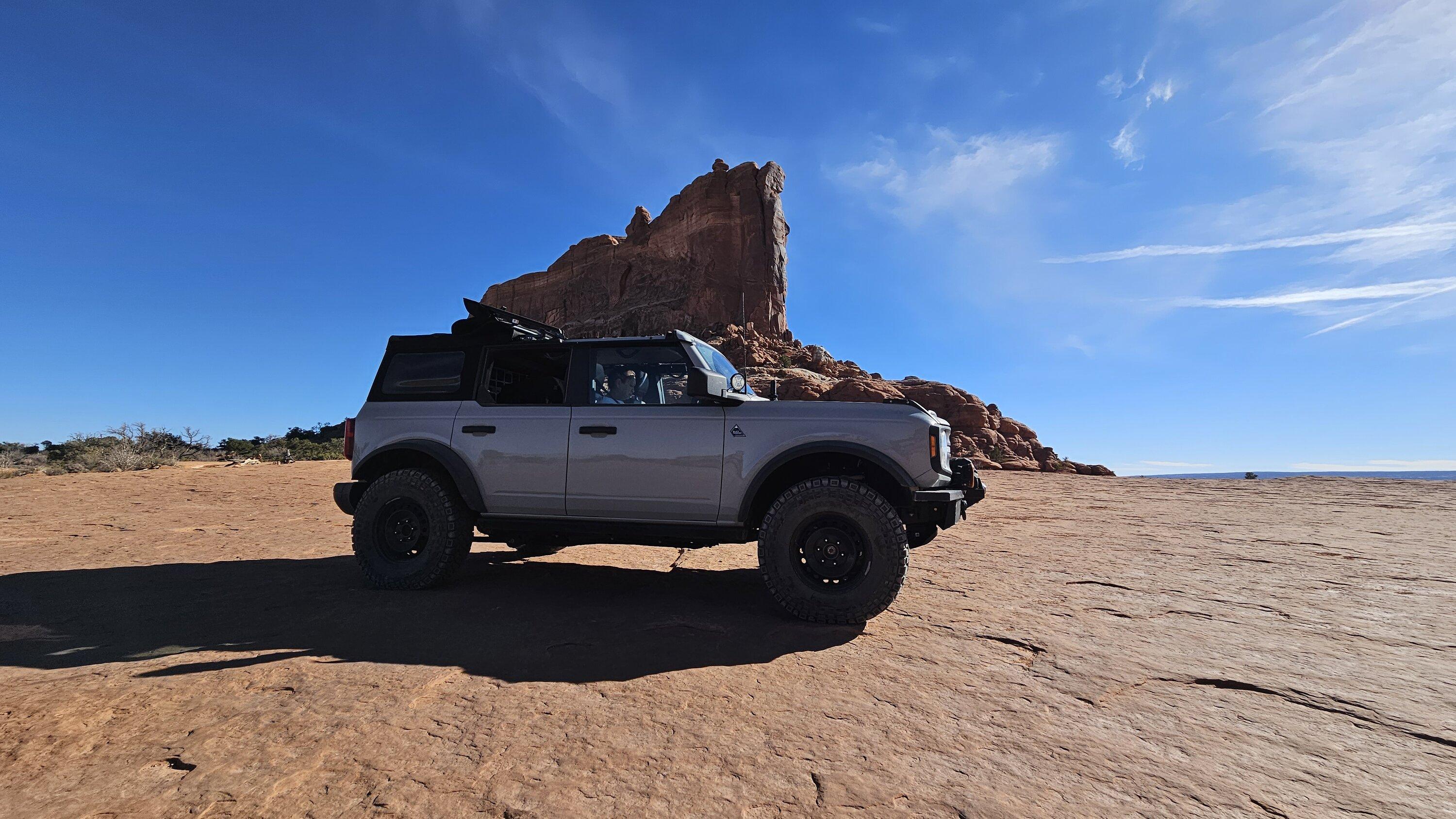 Ford Bronco What did you do TO / WITH your Bronco today? 👨🏻‍🔧🧰🚿🛠 20231111_130508