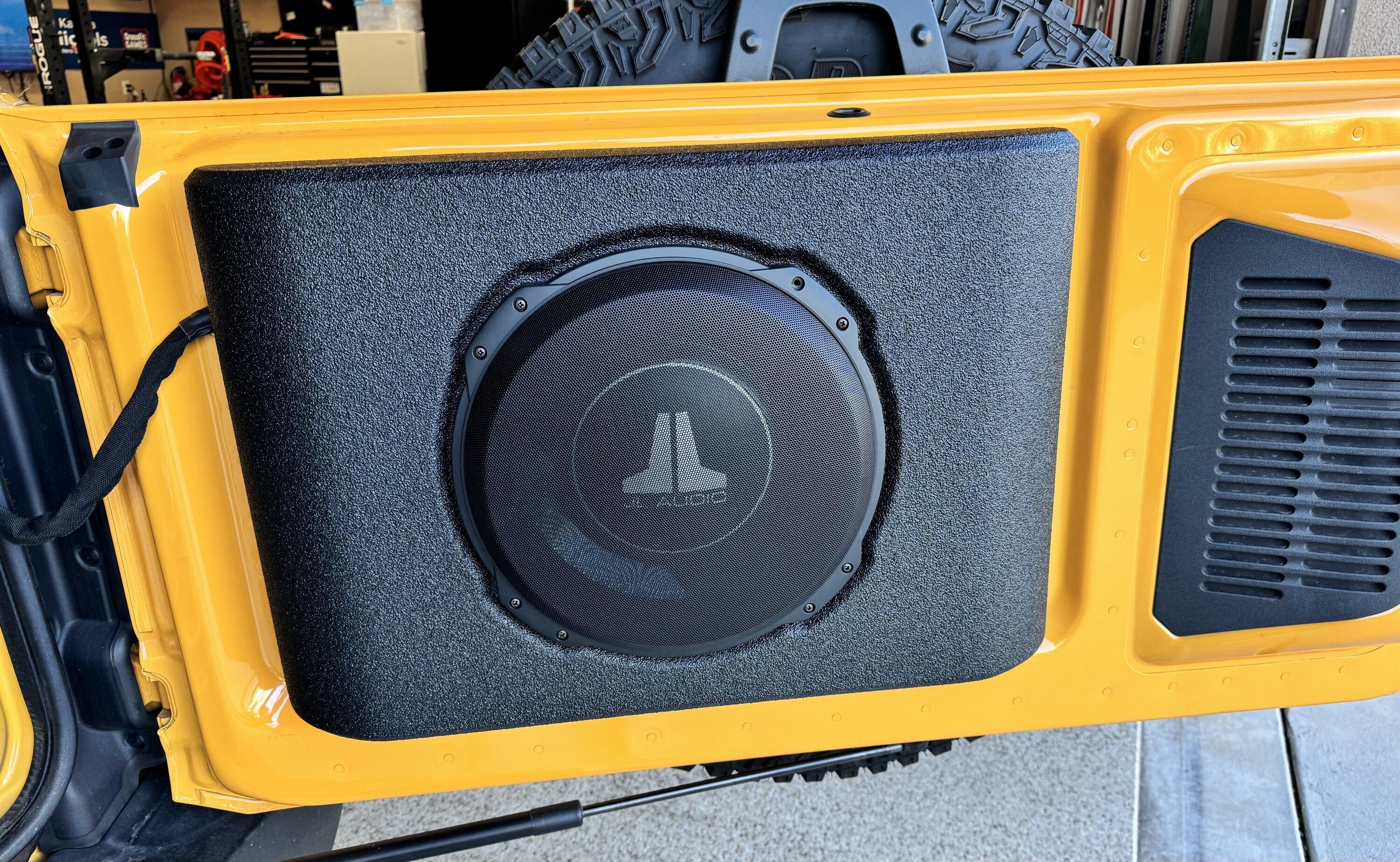 Ford Bronco My B&O audio system upgrade IMG_1922