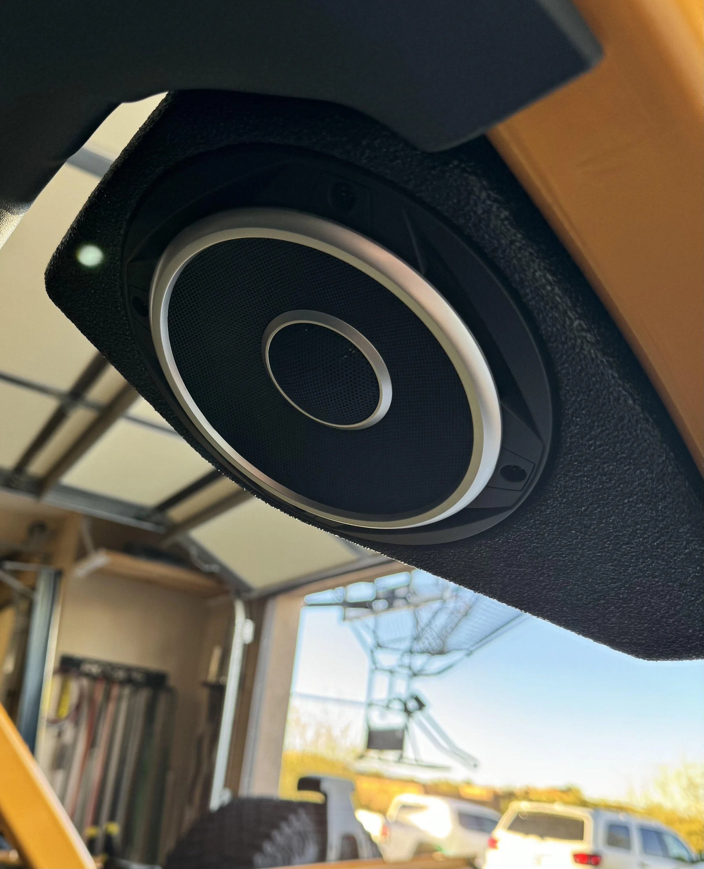 Ford Bronco My B&O audio system upgrade IMG_1923