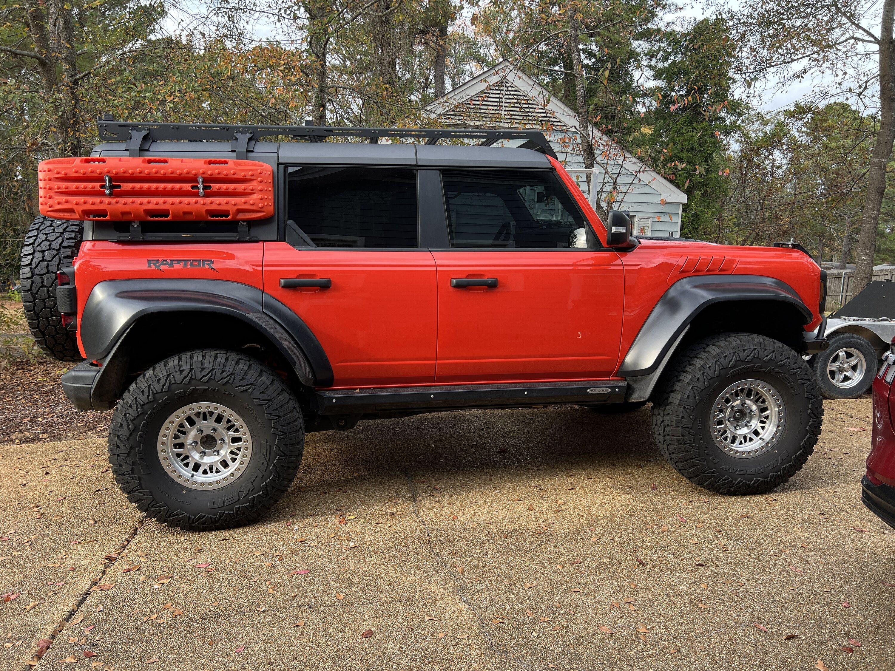 Ford Bronco 20K Bronco Raptor report card A- IMG_9767.JPG