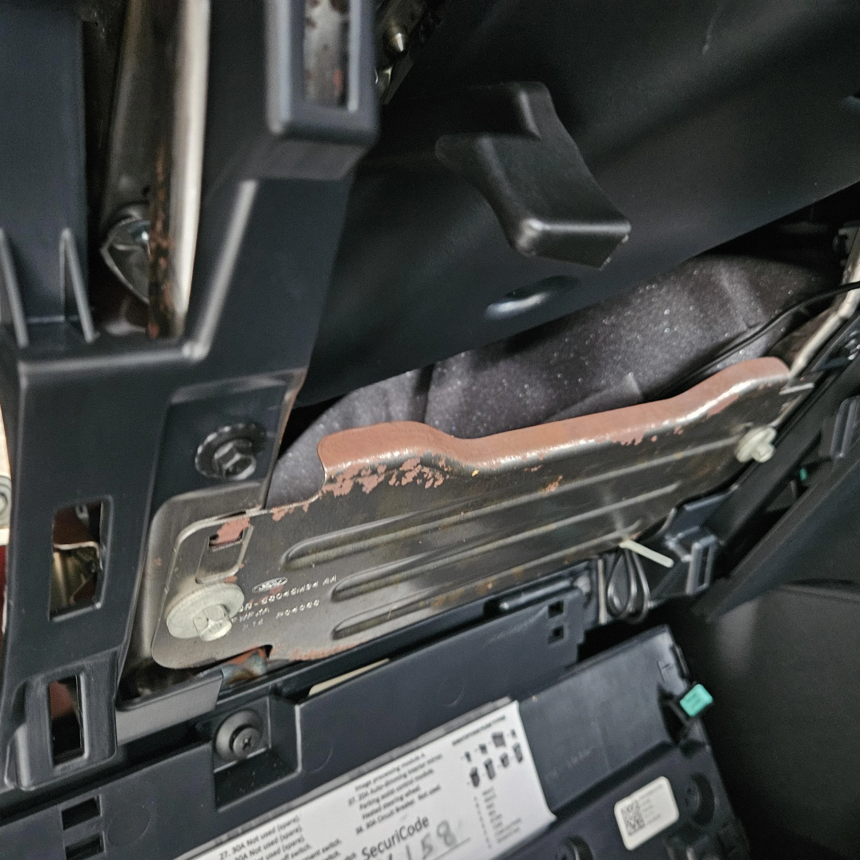 Ford Bronco Rusting Bracket Under Dash 20231114_093950